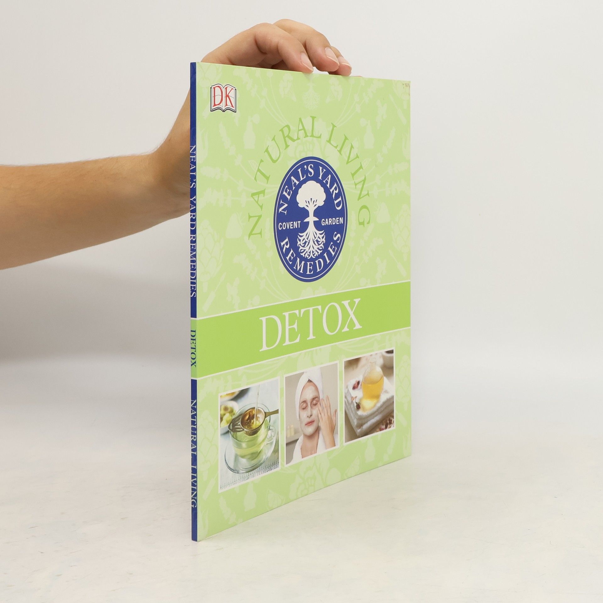 Collectif d'auteurs Natural Living. Detox