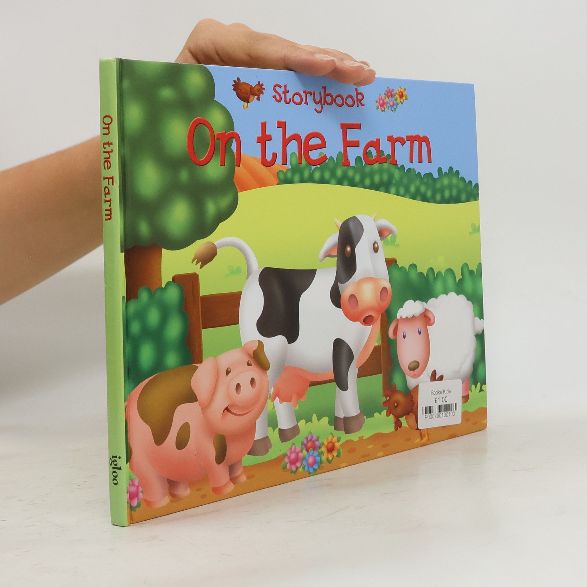 Collectif d'auteurs Storybook. On the Farm