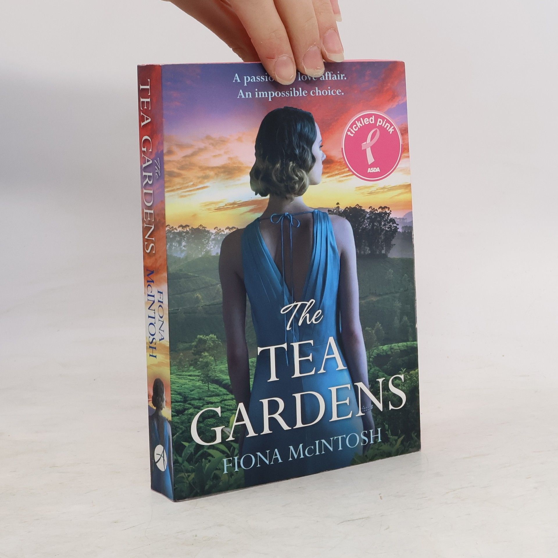 Fiona McIntosh The Tea Gardens