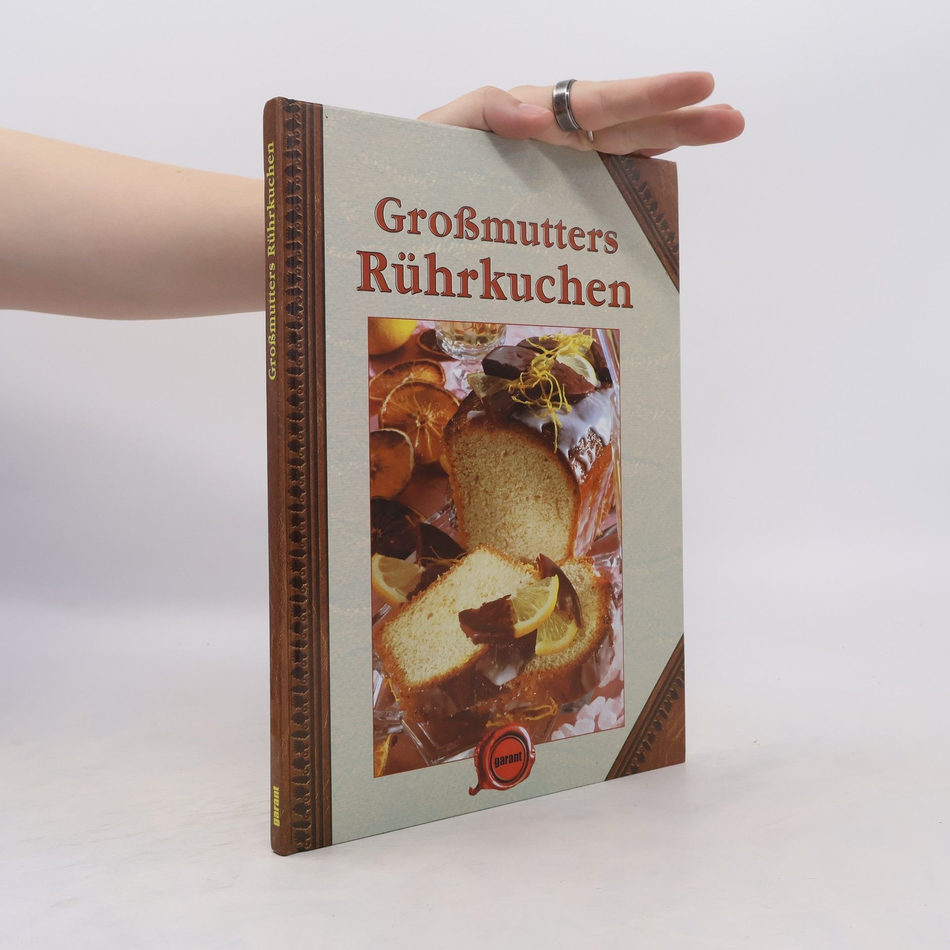 Autores varios Großmutters Rührkuchen