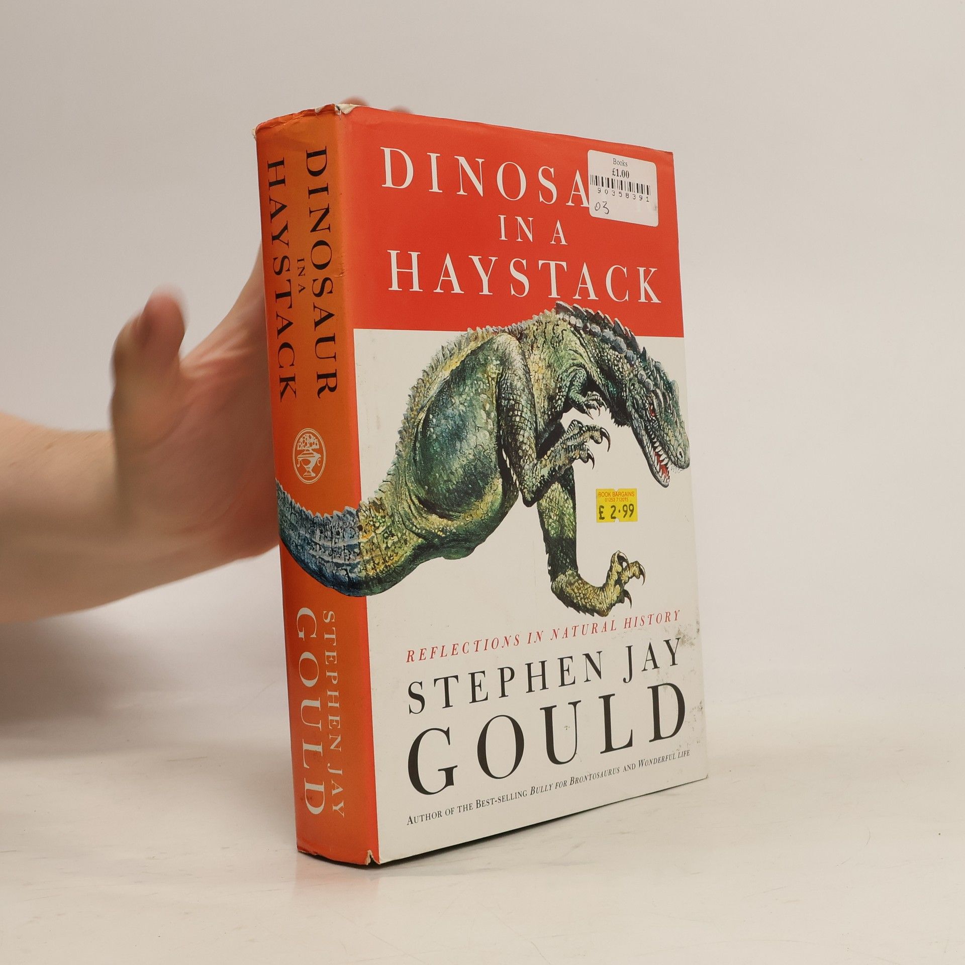 Gould Stephen Jay Dinosaur in a Haystack