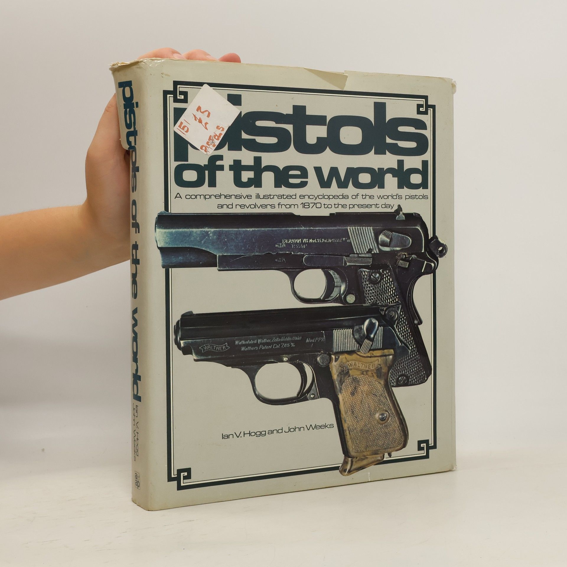 Ian Hogg Pistols of the World