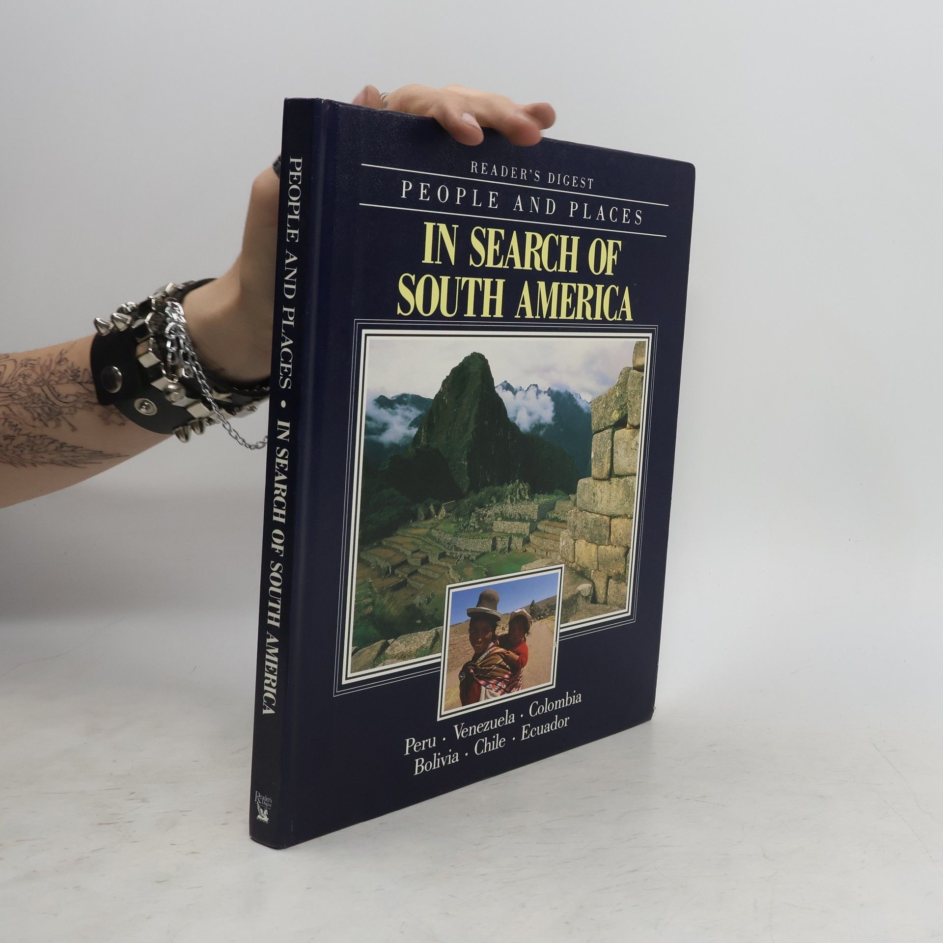 Collective In Search of South America