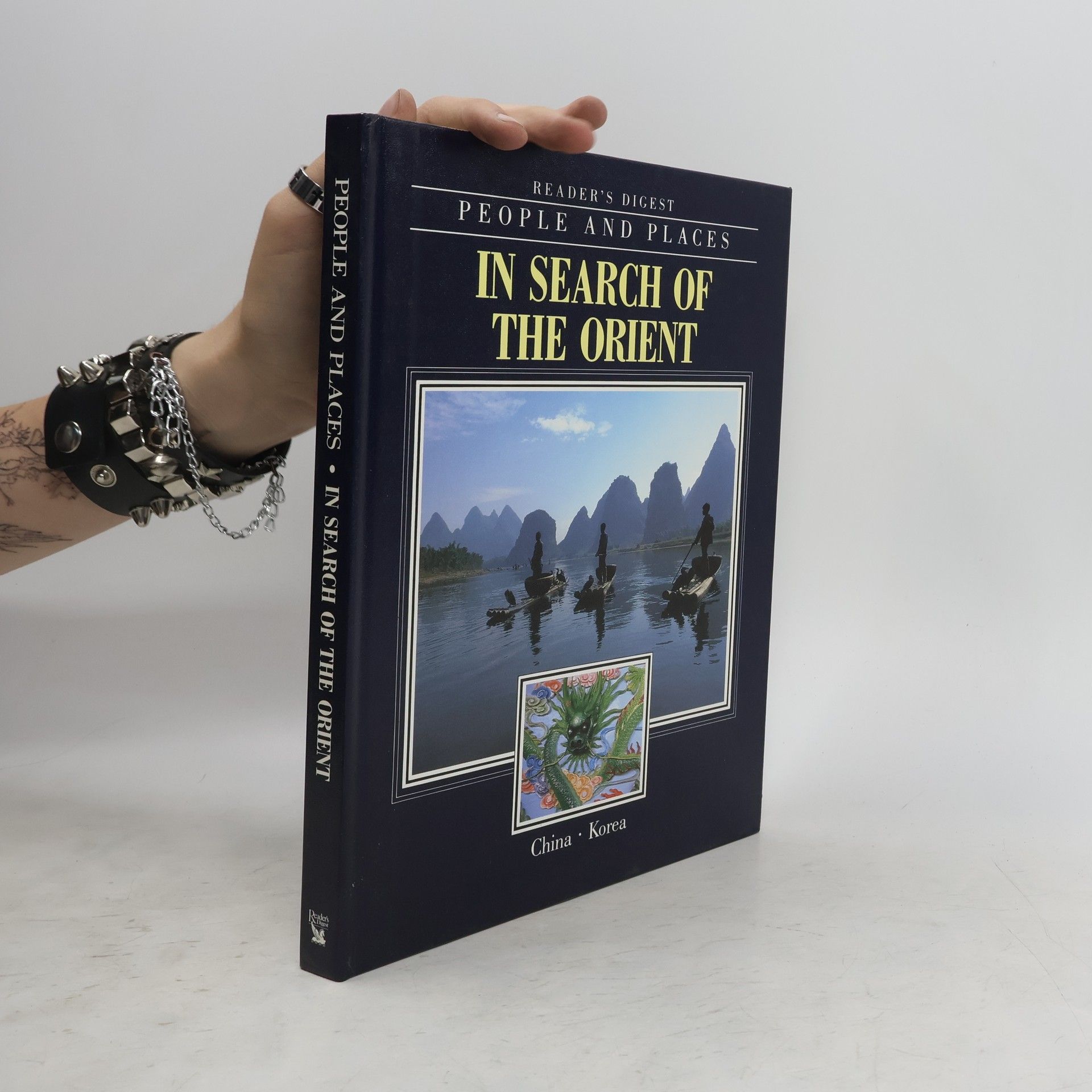 Collectif d'auteurs In Search of The Orient