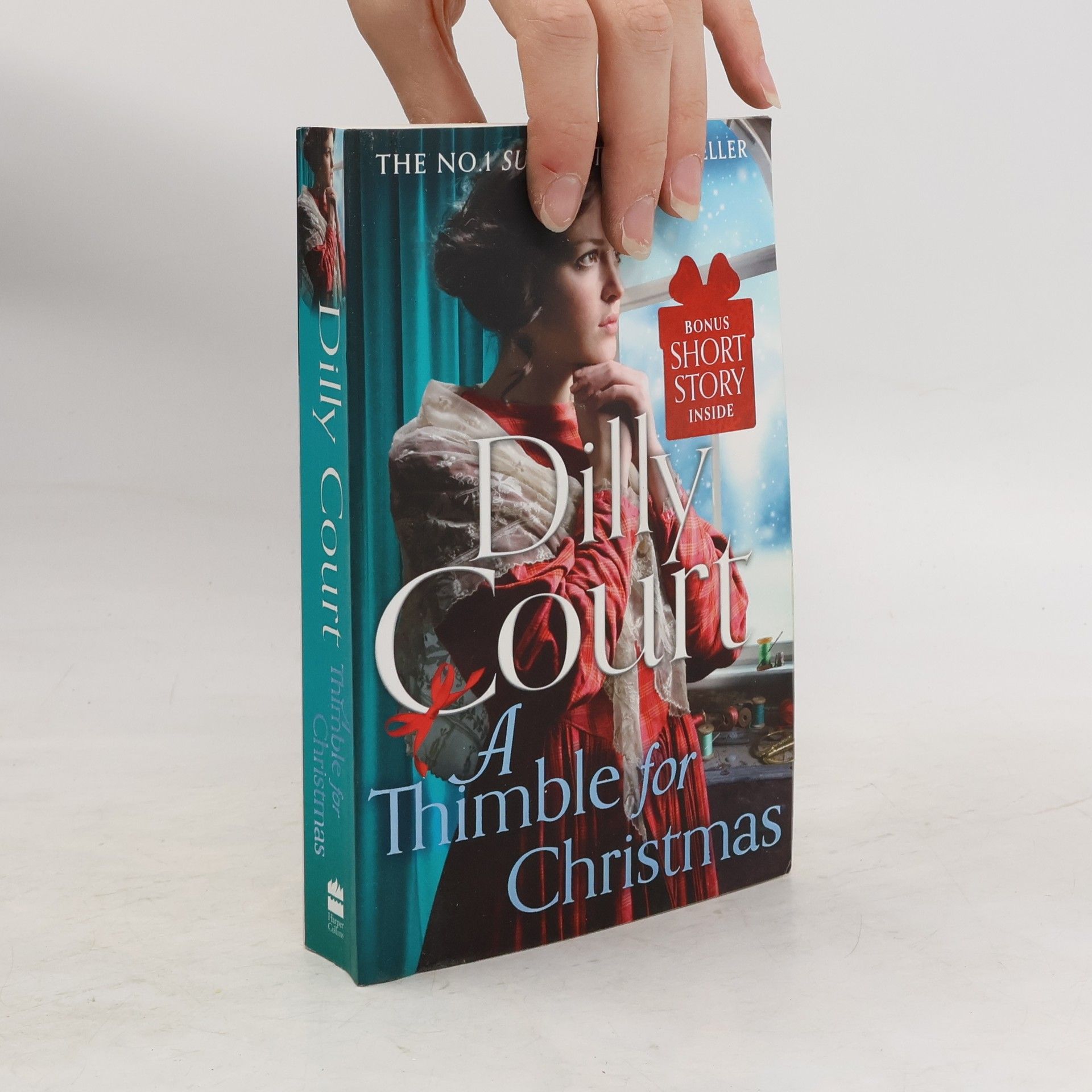 Dilly Court A Thimble for Christmas
