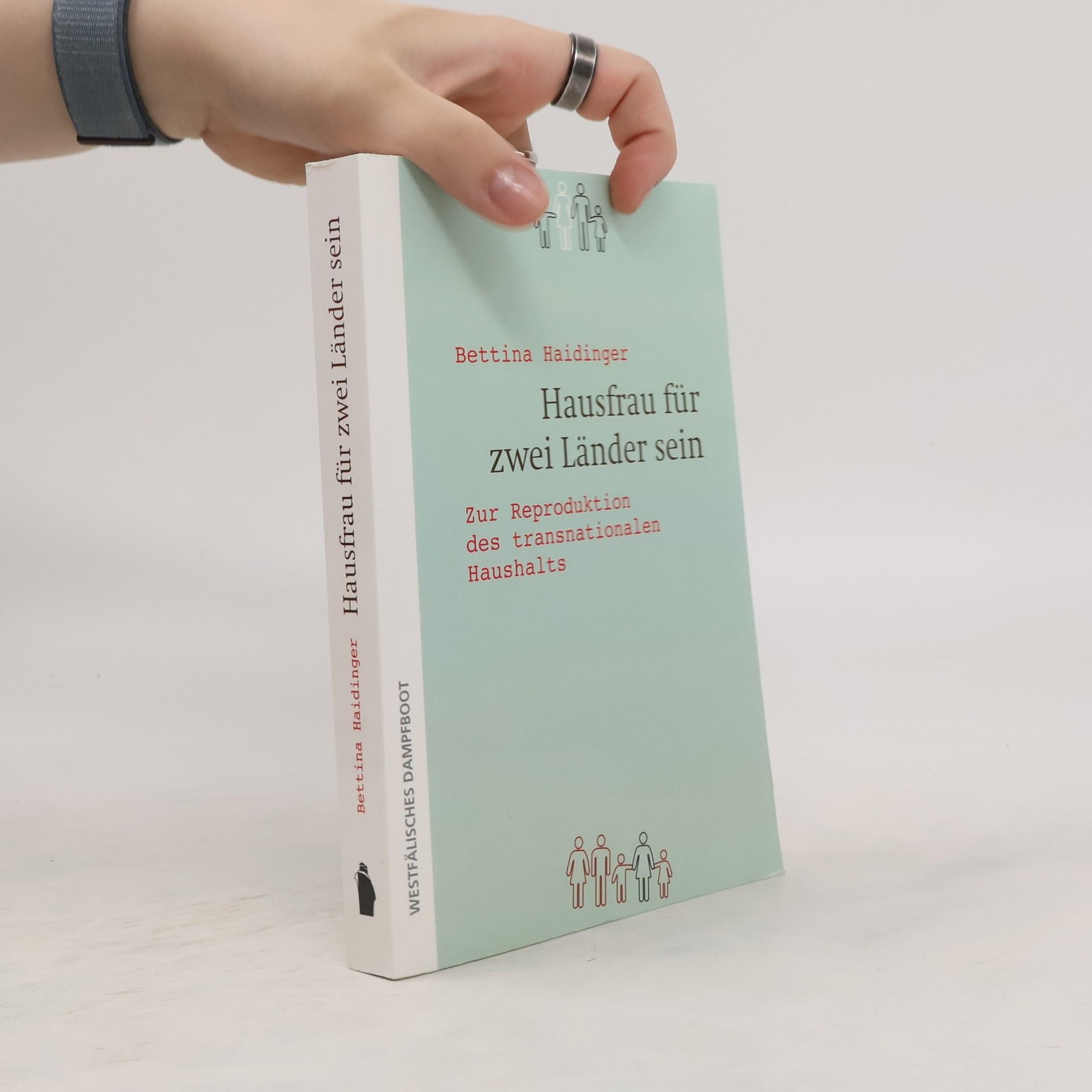 Bettina Haidinger "Hausfrau für zwei Länder sein"