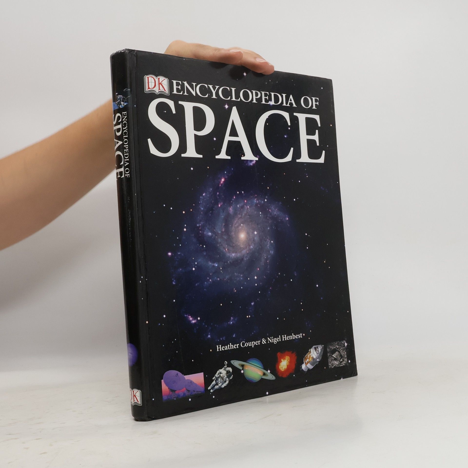 Collectif d'auteurs Encyklopedia of Space