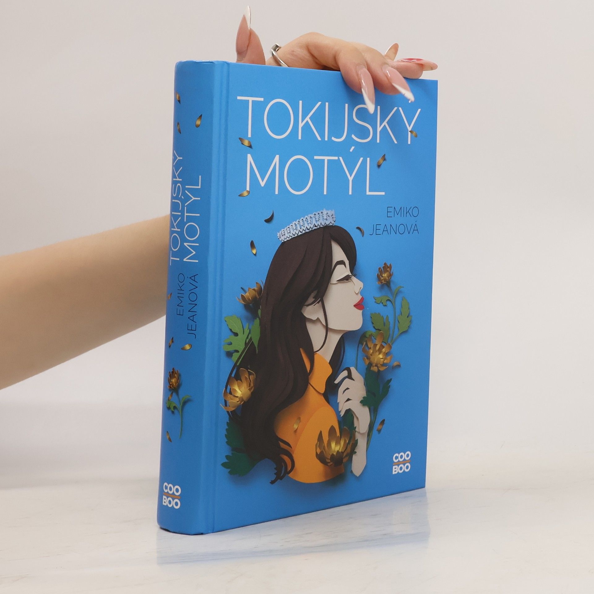 Emiko Jean Tokijský motýl