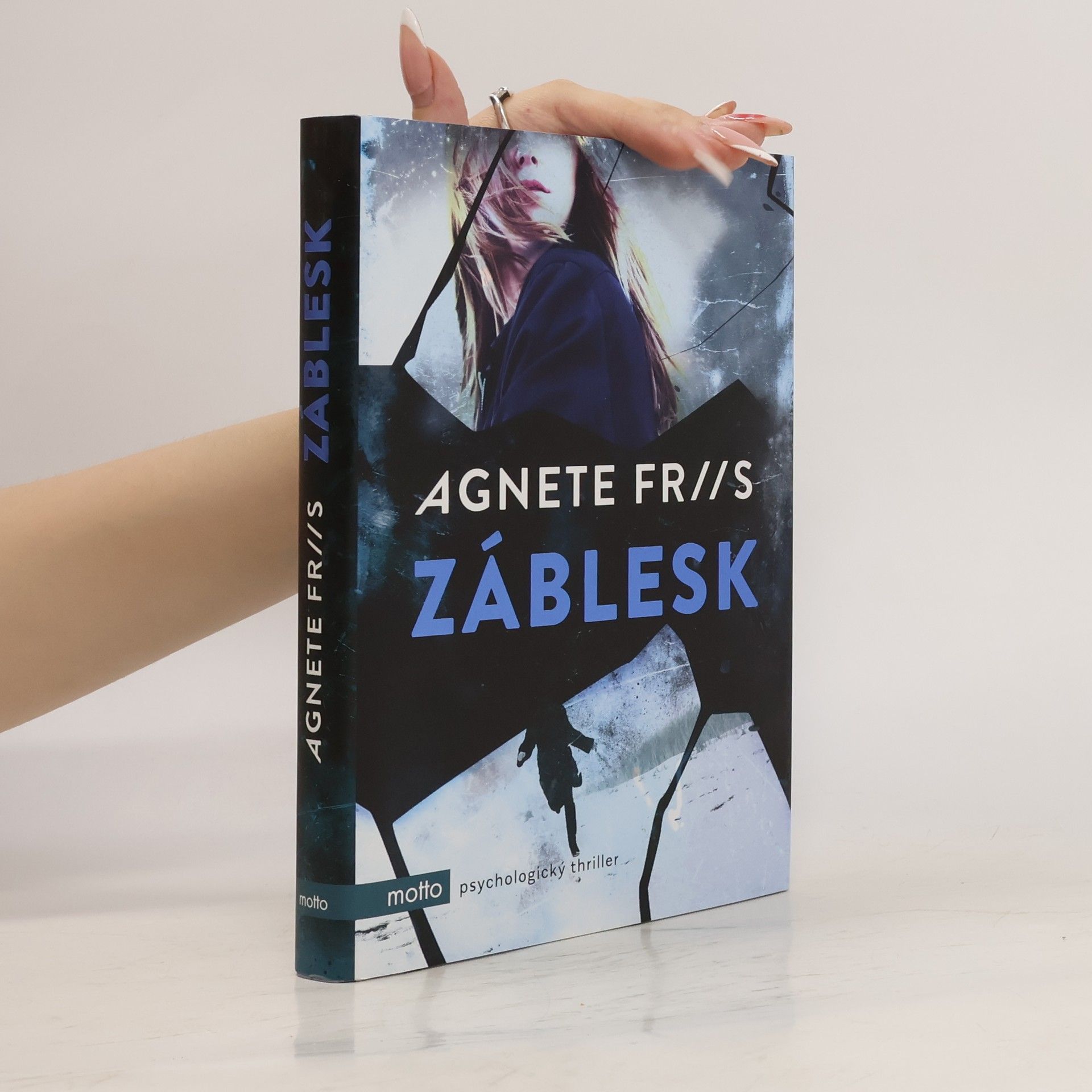 Agnete Friis Záblesk