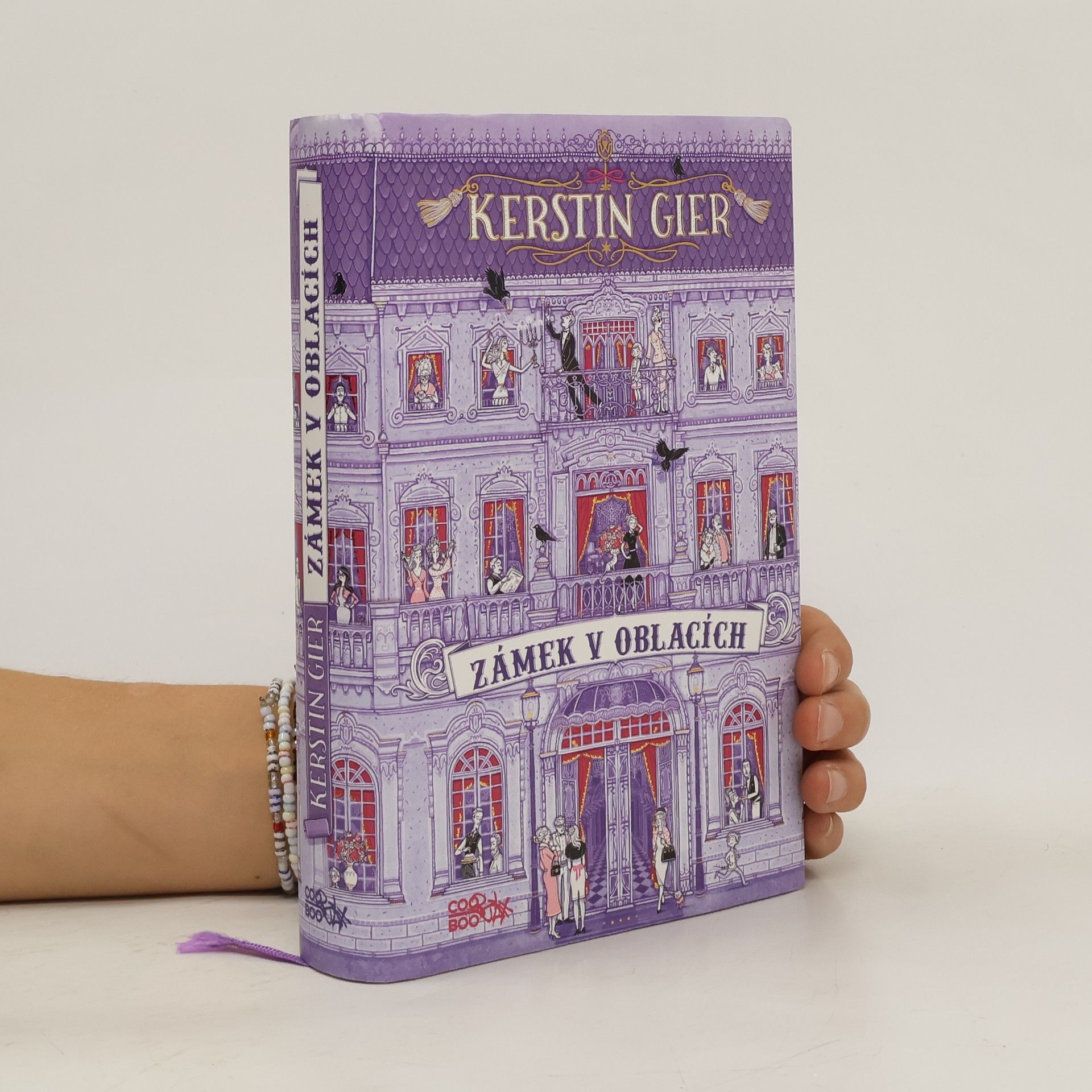 Kerstin Gier Zámek v oblacích