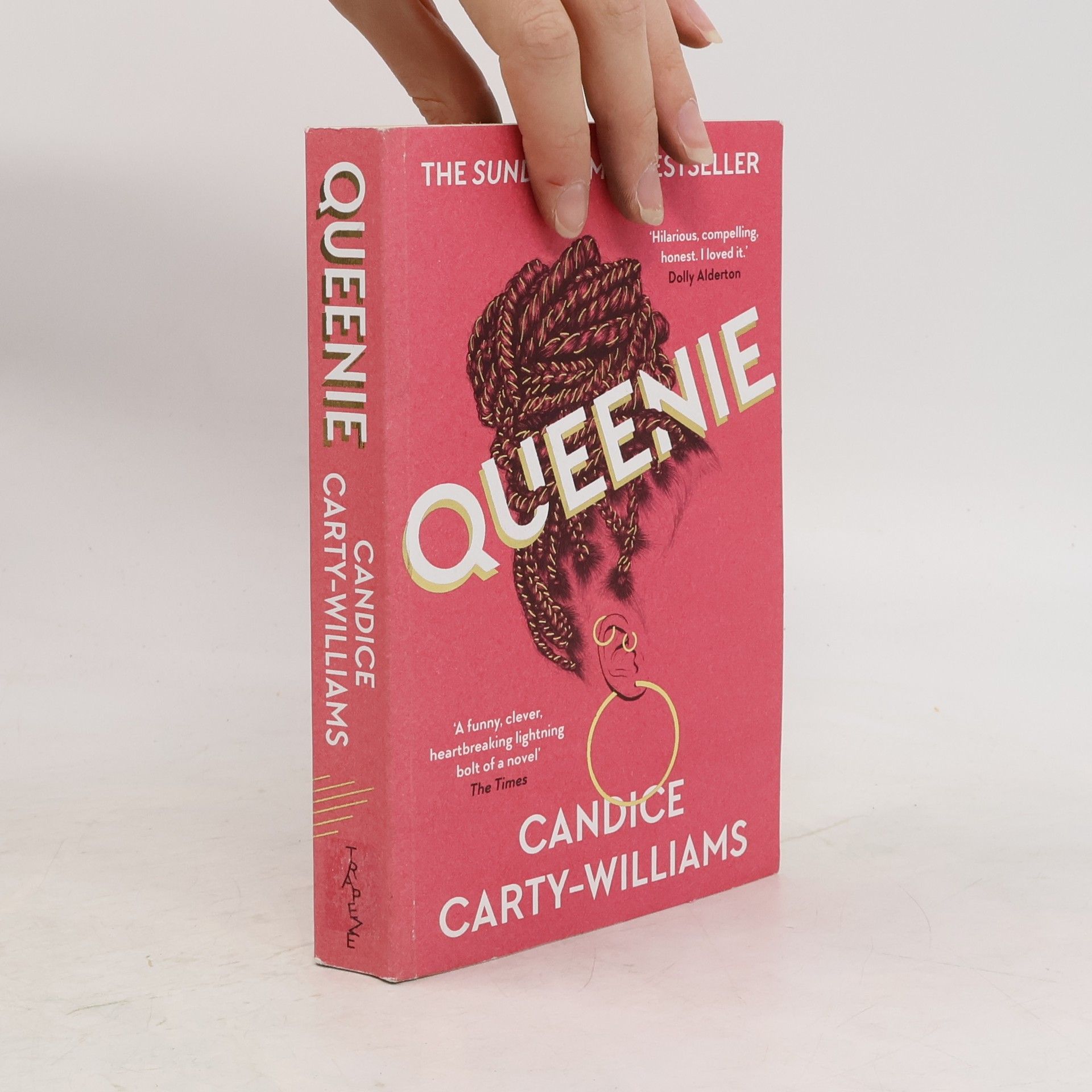 Candice Carty-Williams Queenie