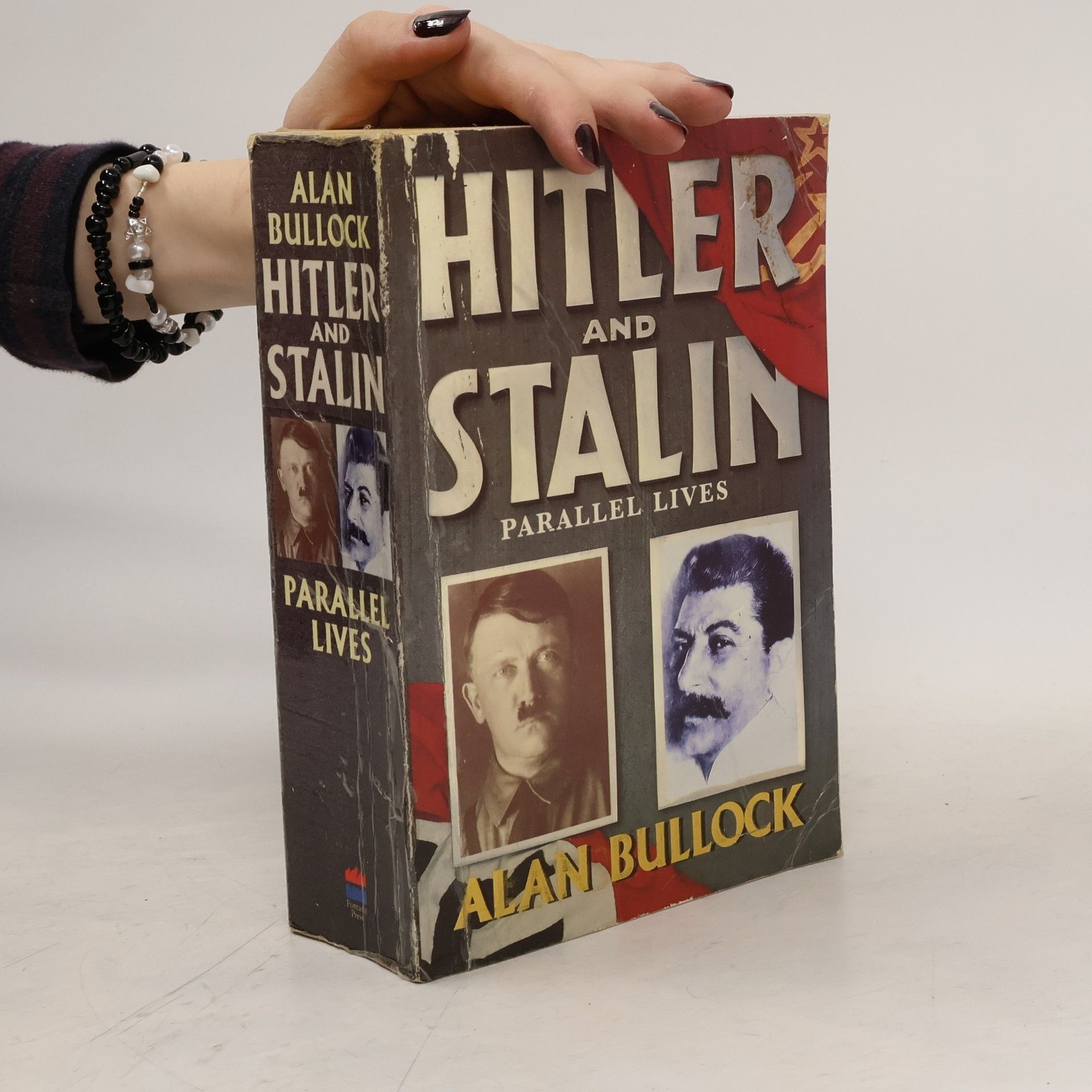 Alan Bullock Hitler and Stalin : parallel lives