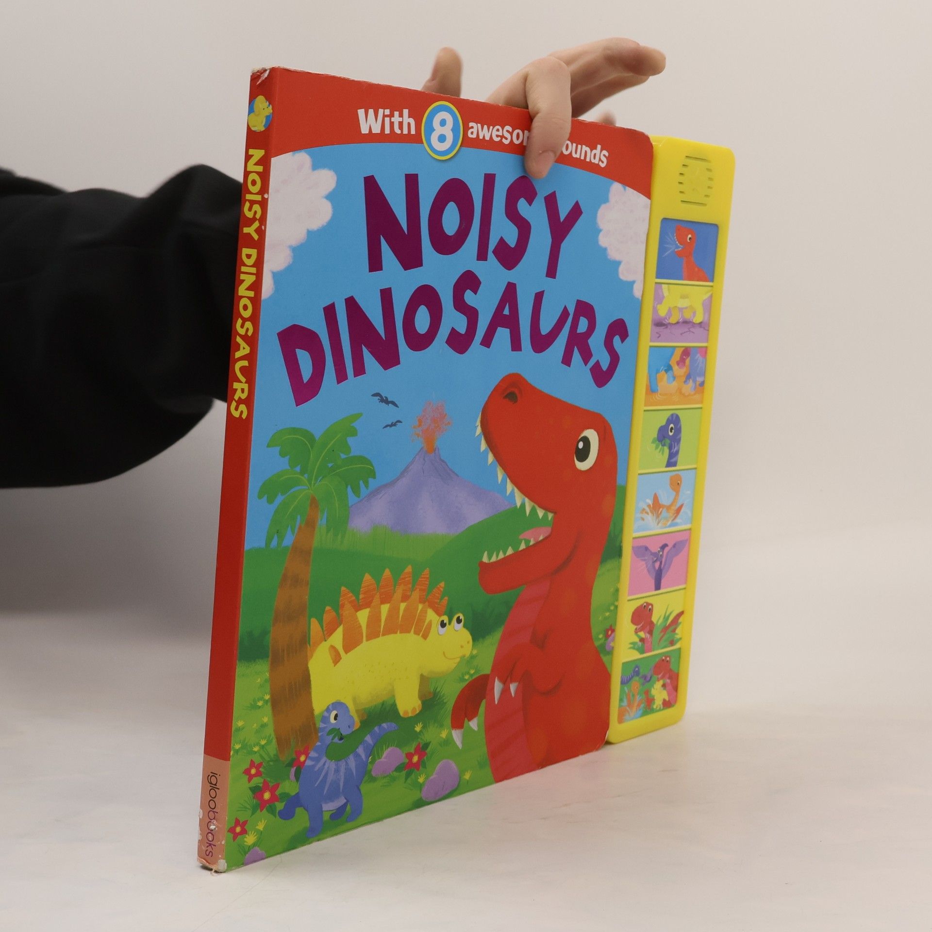 Collective Noisy Dinosaurs