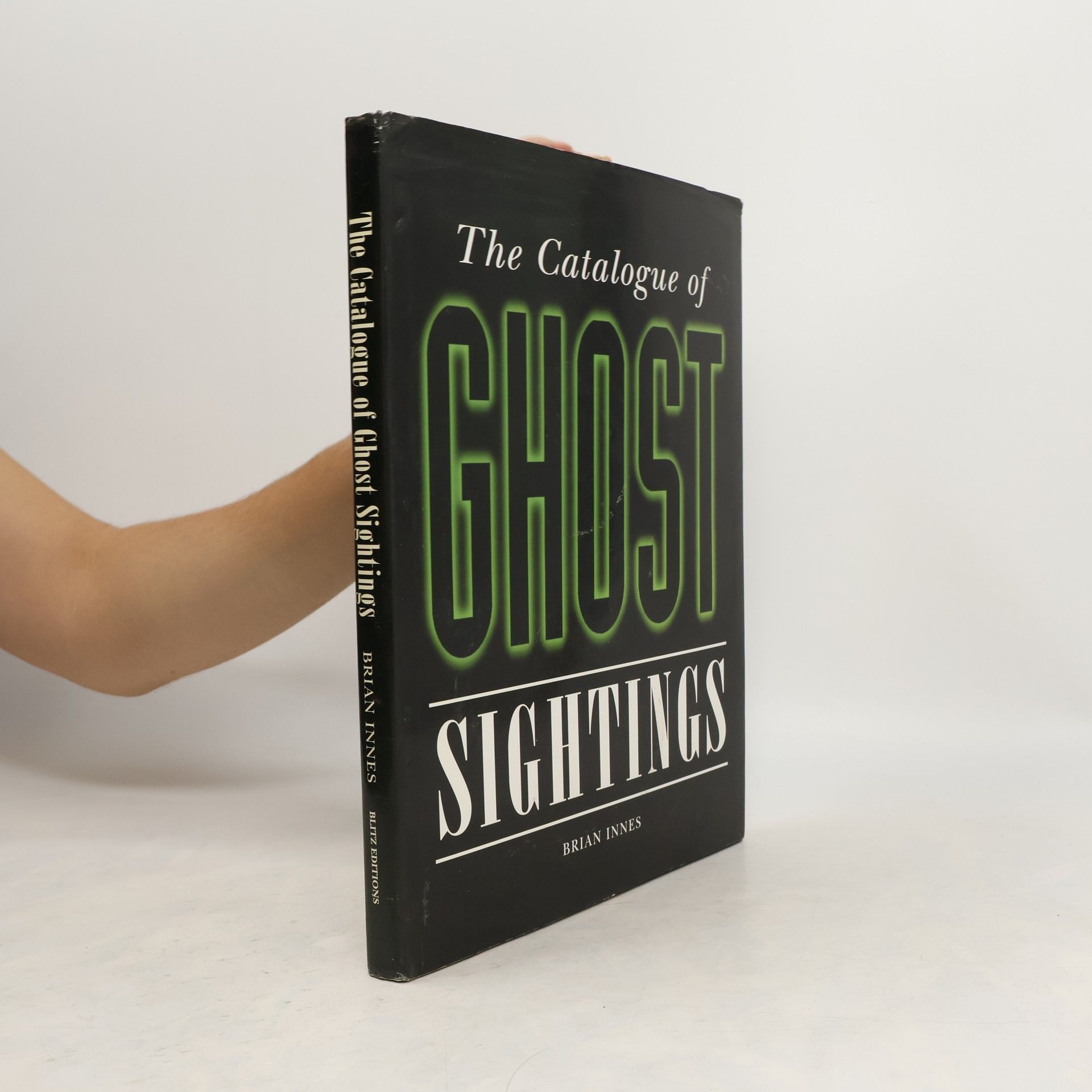 Brian Innes The Catalogue of Ghost Sightings