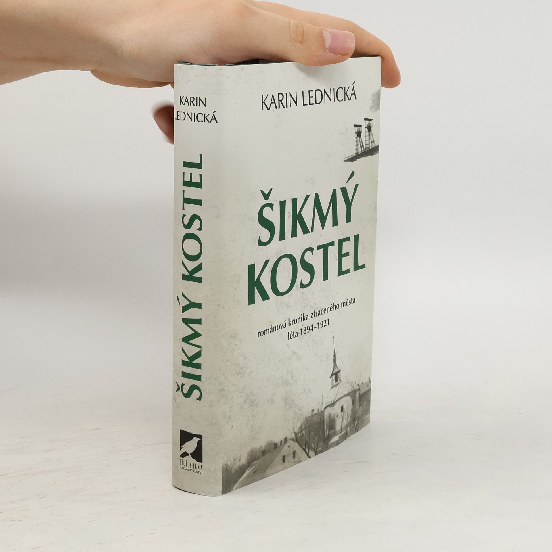 Karin Lednická Šikmý kostel