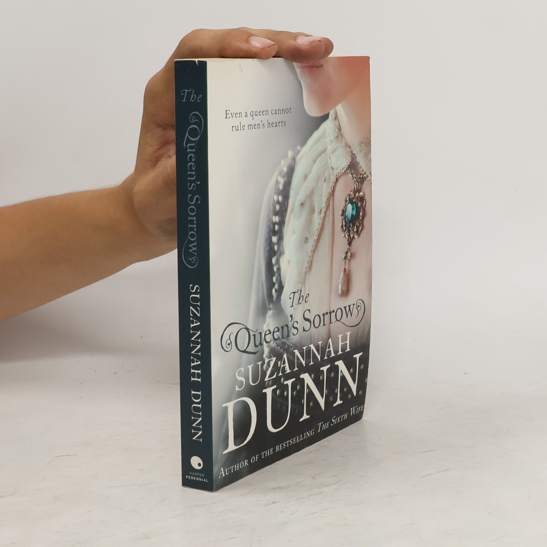 Suzannah Dunn The Queen's Sorrow