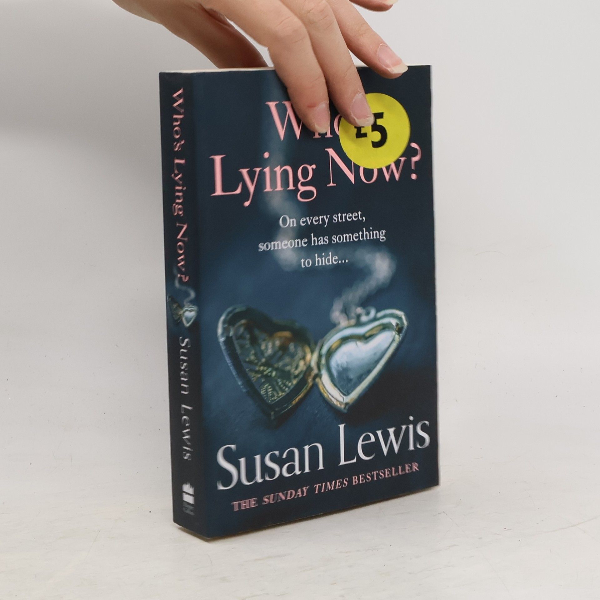 Susan Lewis Who's Lying Now?