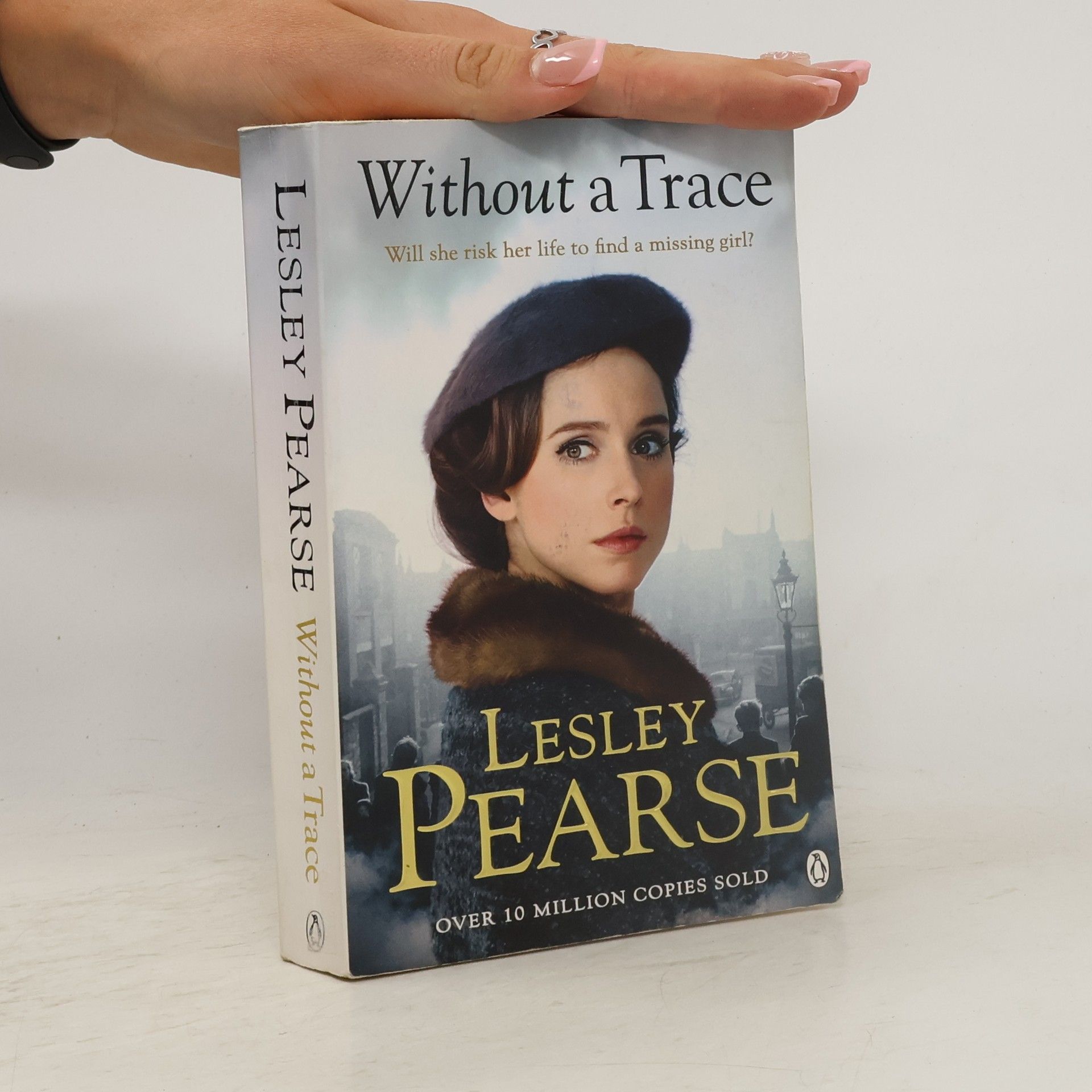 Lesley Pearse Without a Trace
