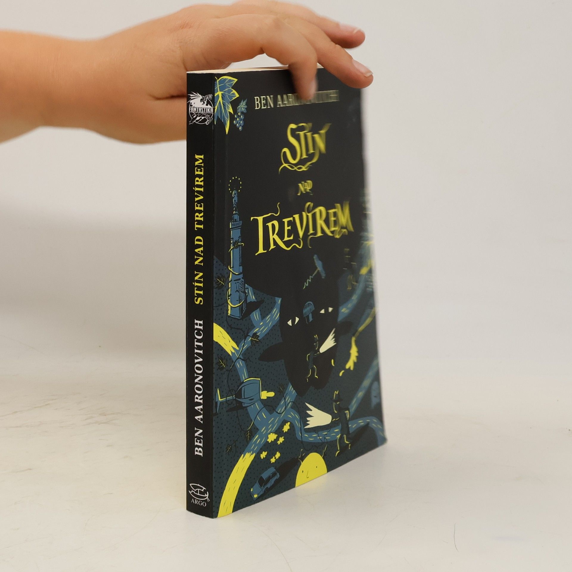 Ben Aaronovitch Stín nad Trevírem