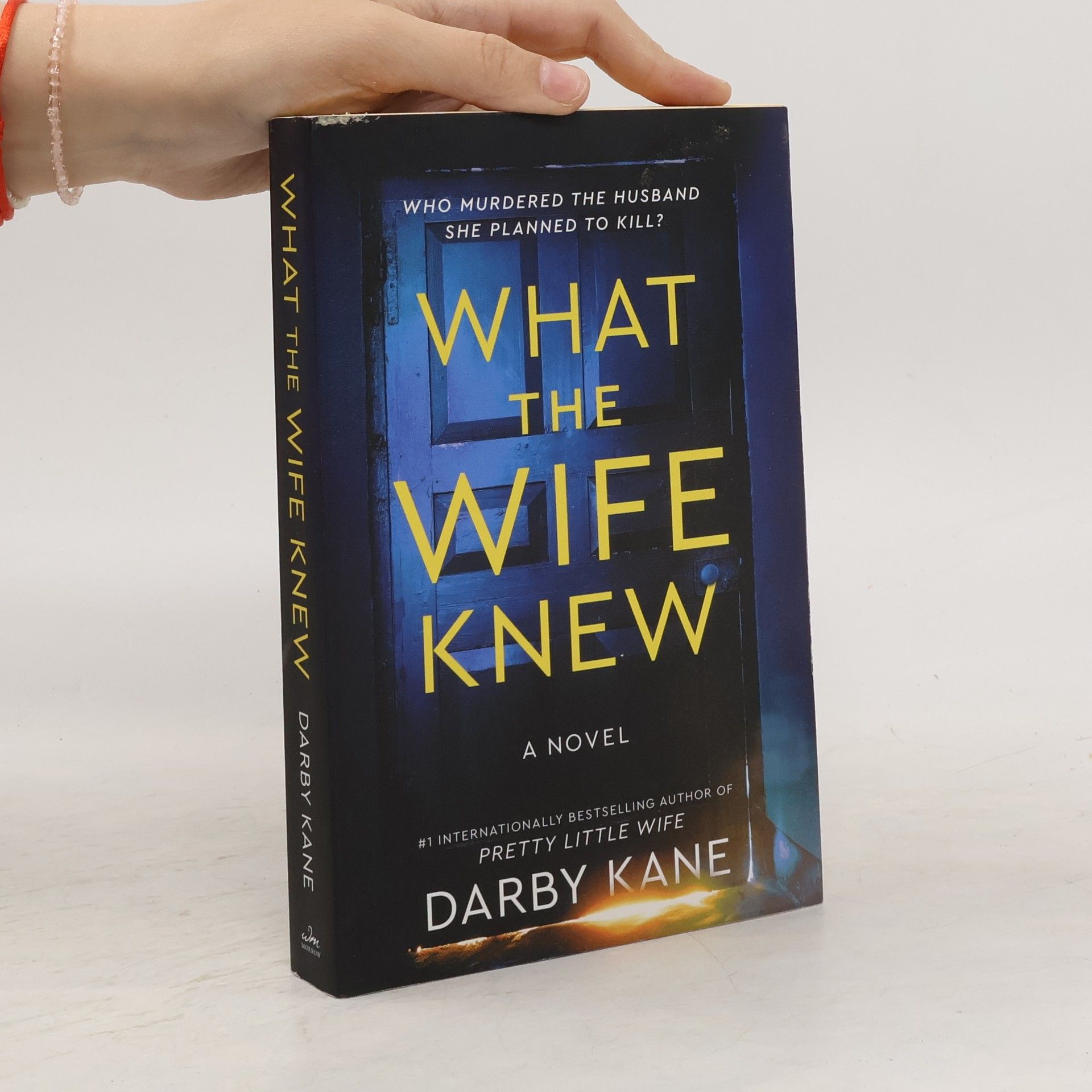 Darby Kane What the Wife Knew