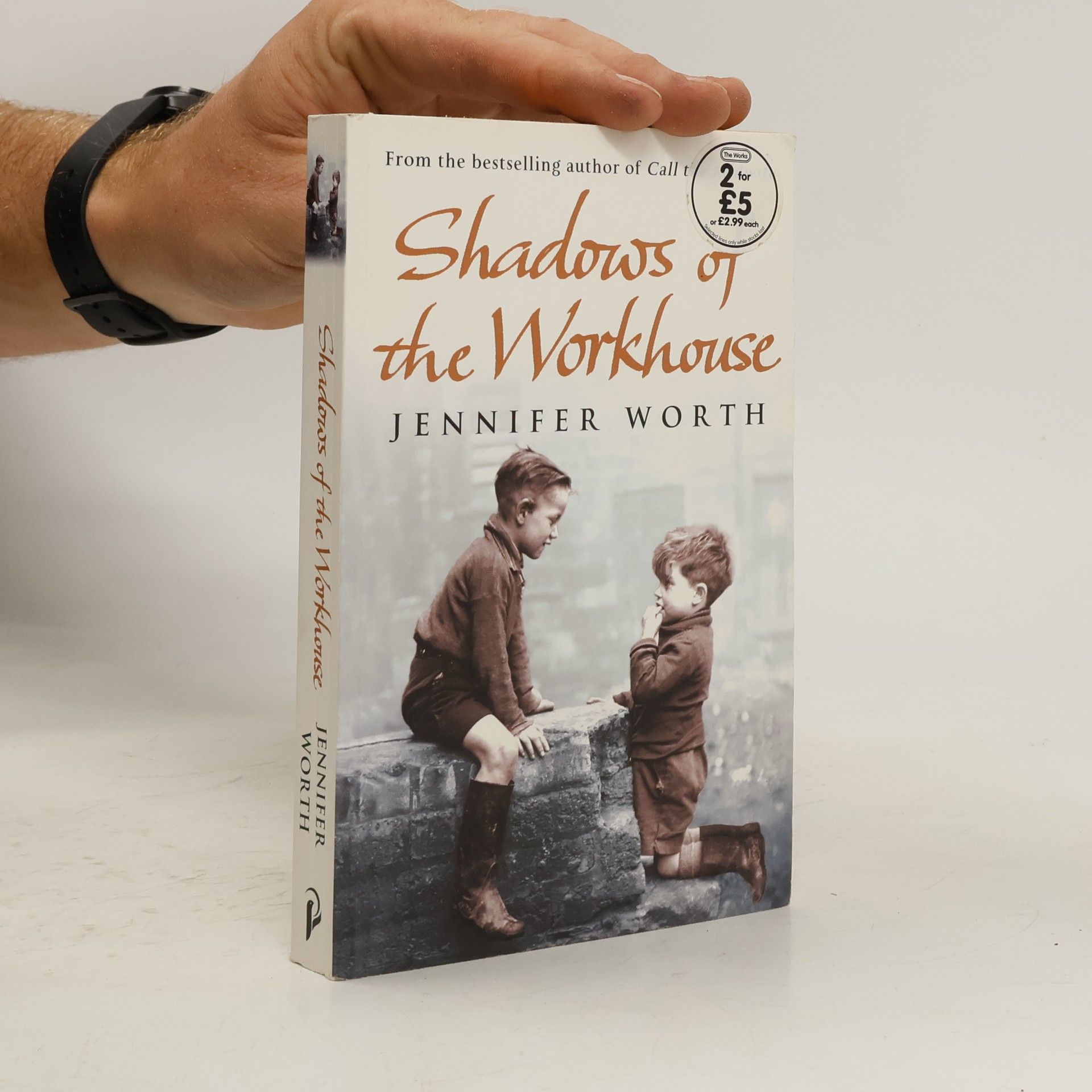 Jennifer Worth Shadows of the Workhouse