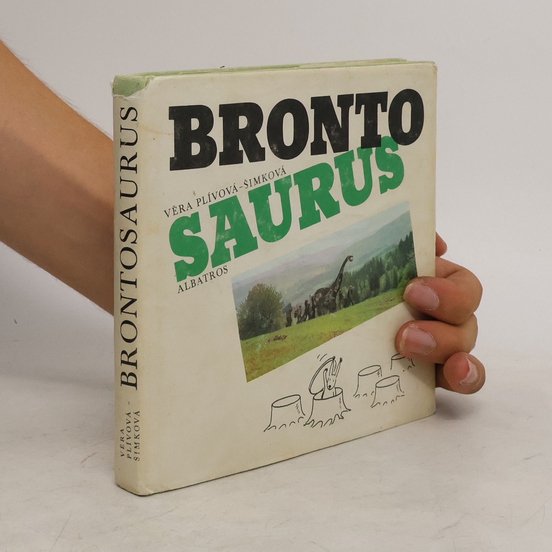 Věra Plívová Šimková Brontosaurus
