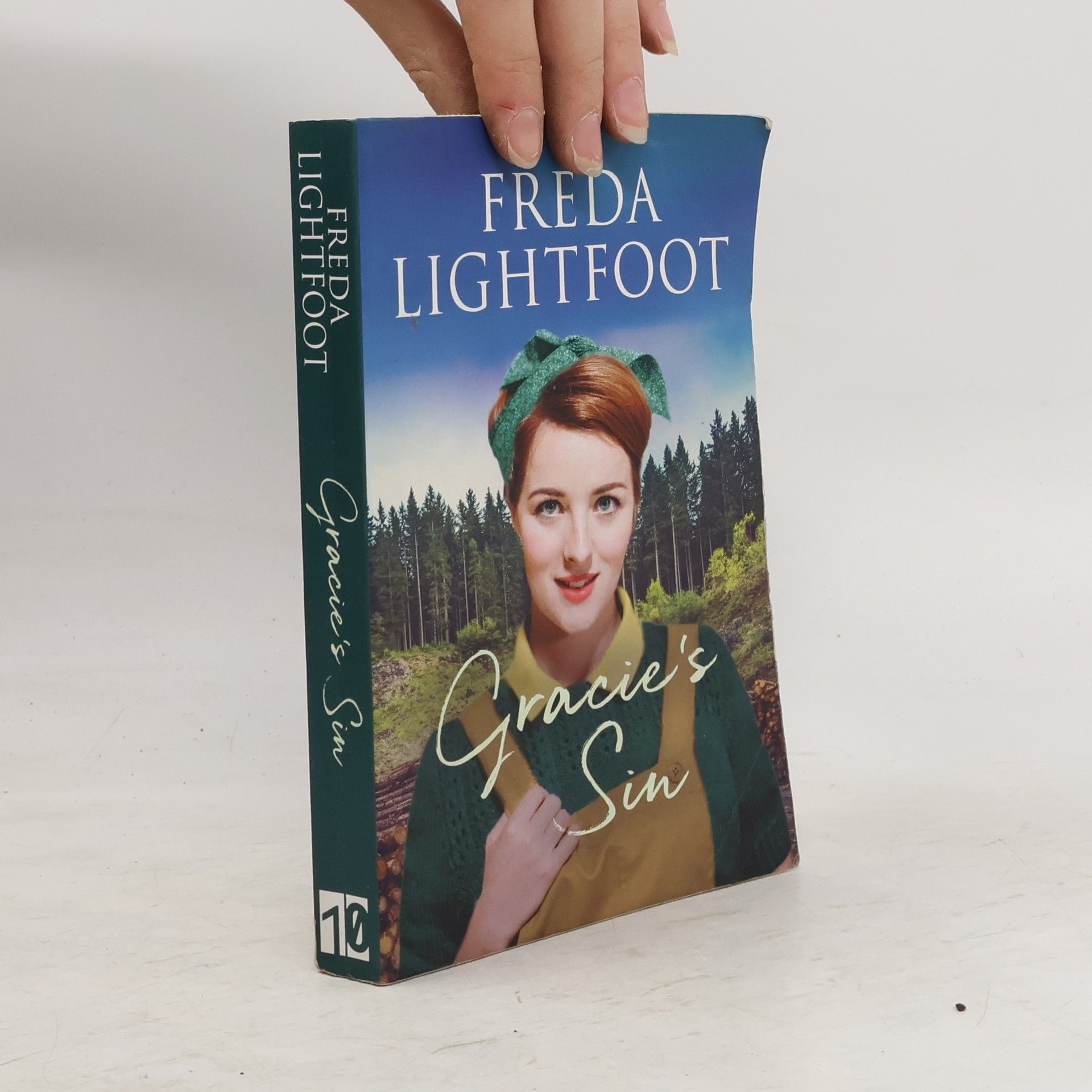 Freda Lightfoot Gracie's Sin