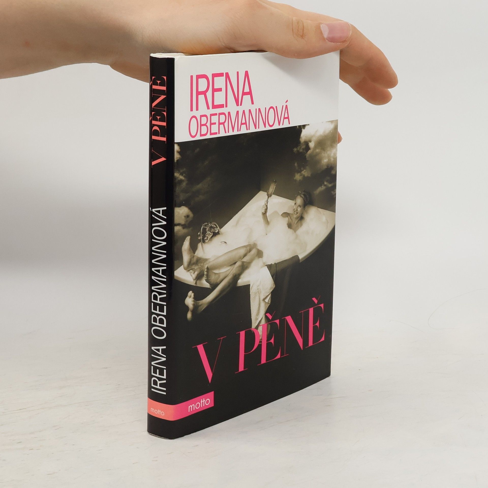 Irena Obermannová V pěně
