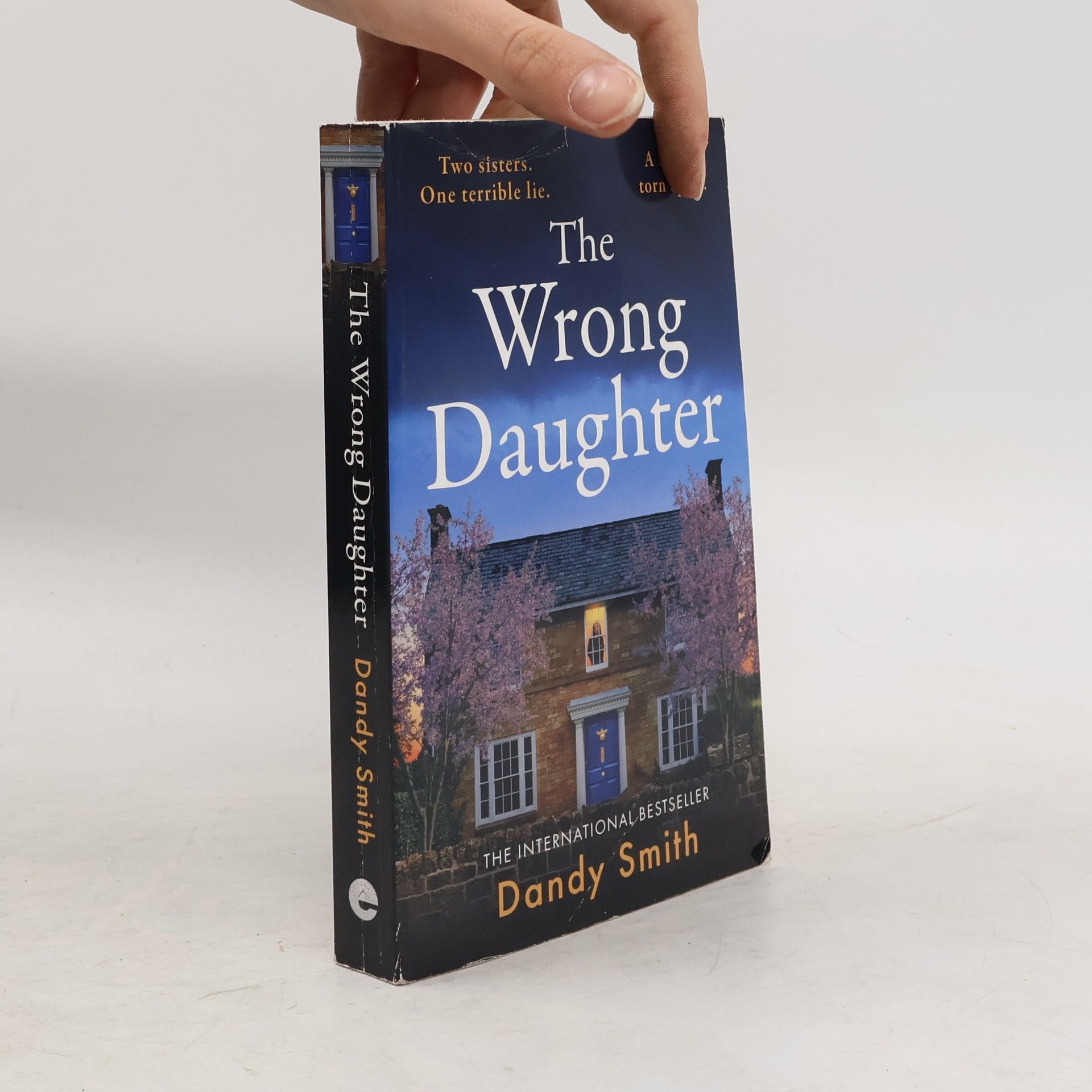 Dandy Smith The Wrong Daughter