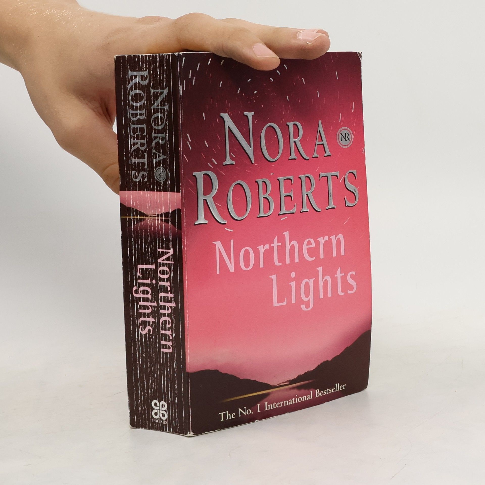 Nora Roberts Northern lights