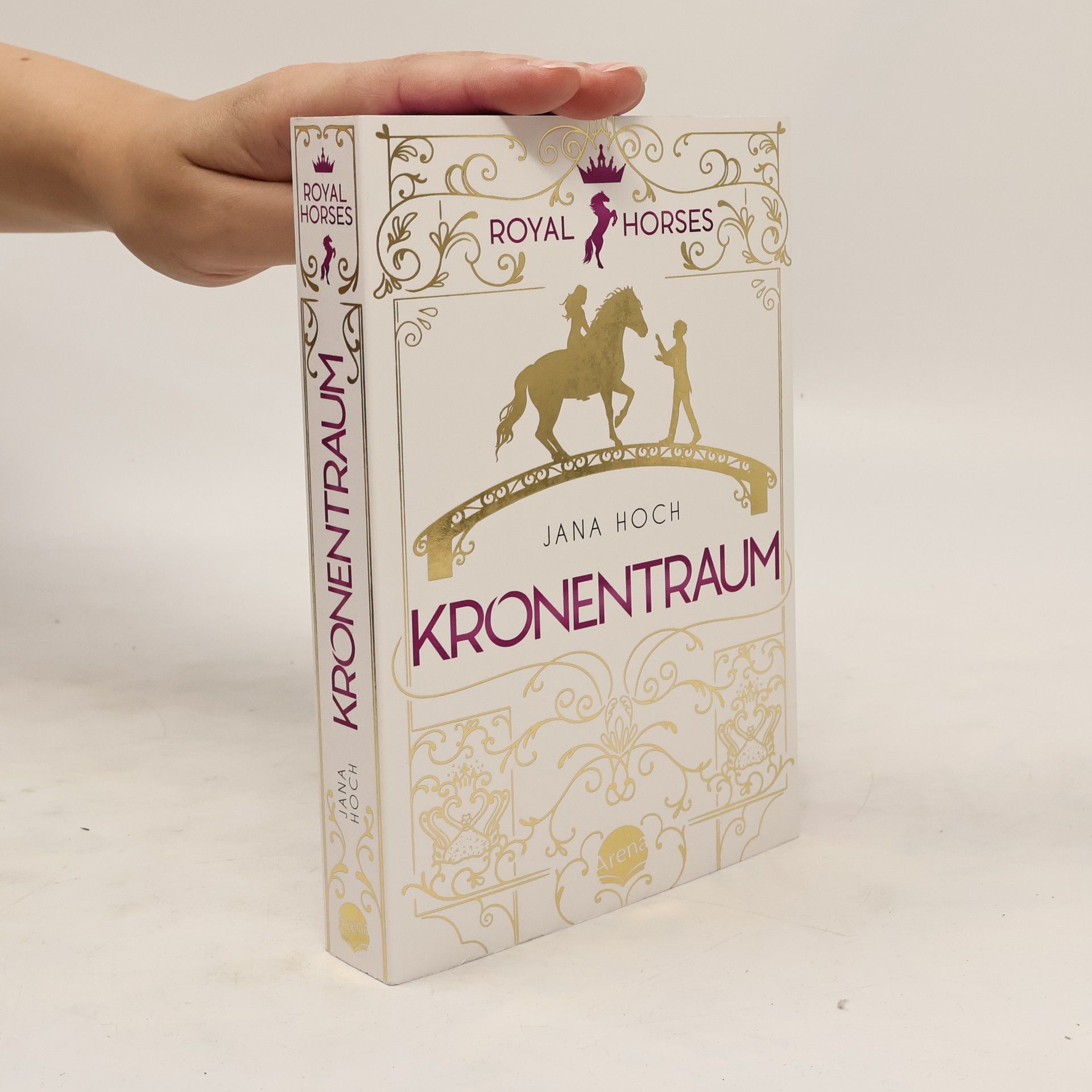 Jana Hoch Royal horses - Kronentraum
