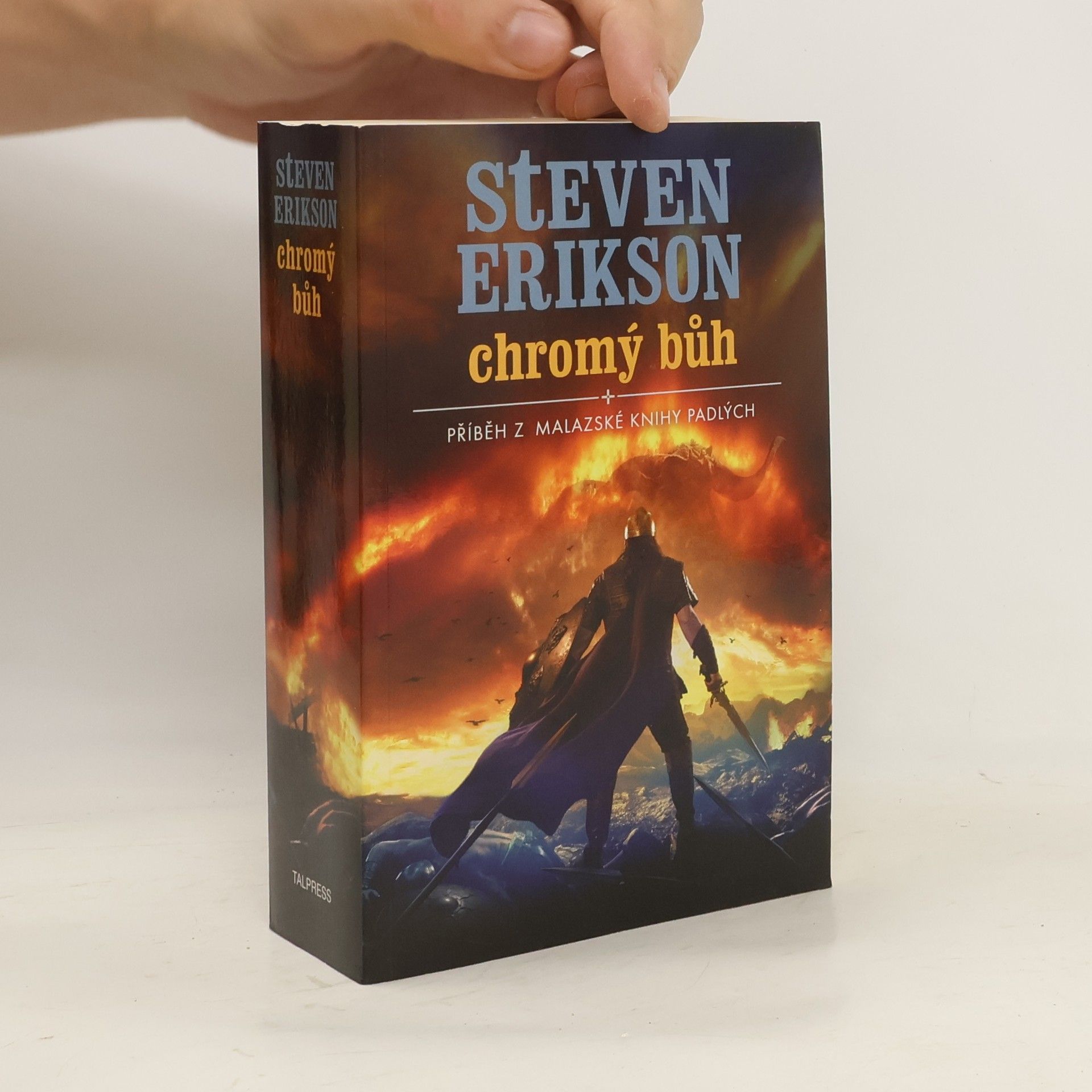Steven Erikson Chromý bůh