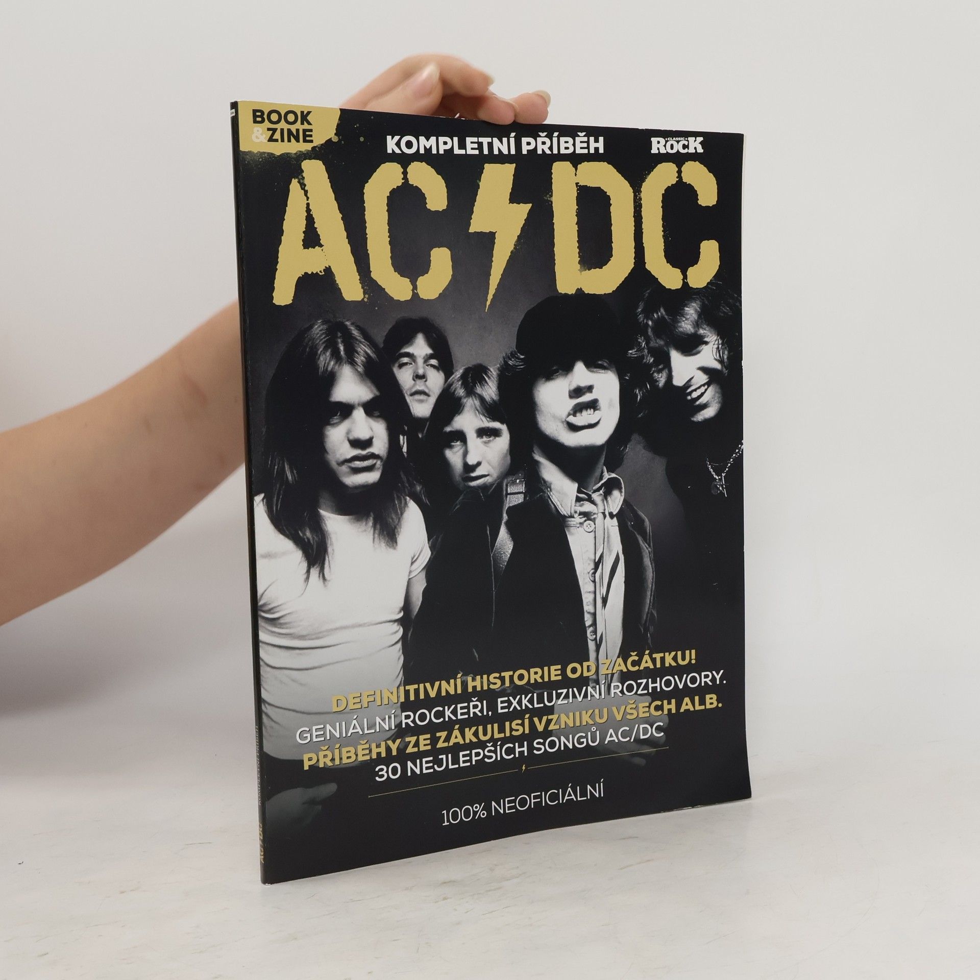 AA.VV. AC/DC - Kompletní příběh