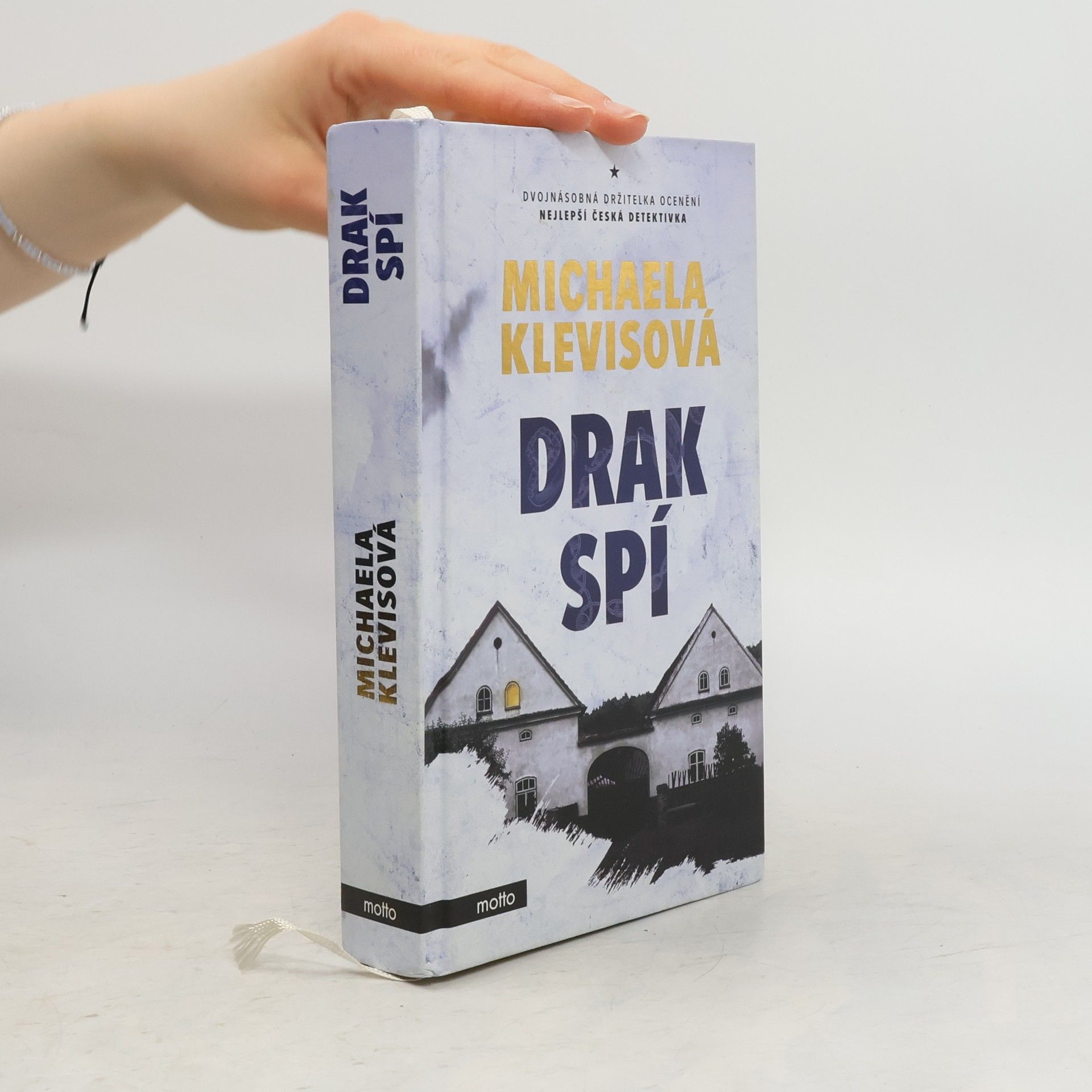 Michaela Klevisová Drak spí