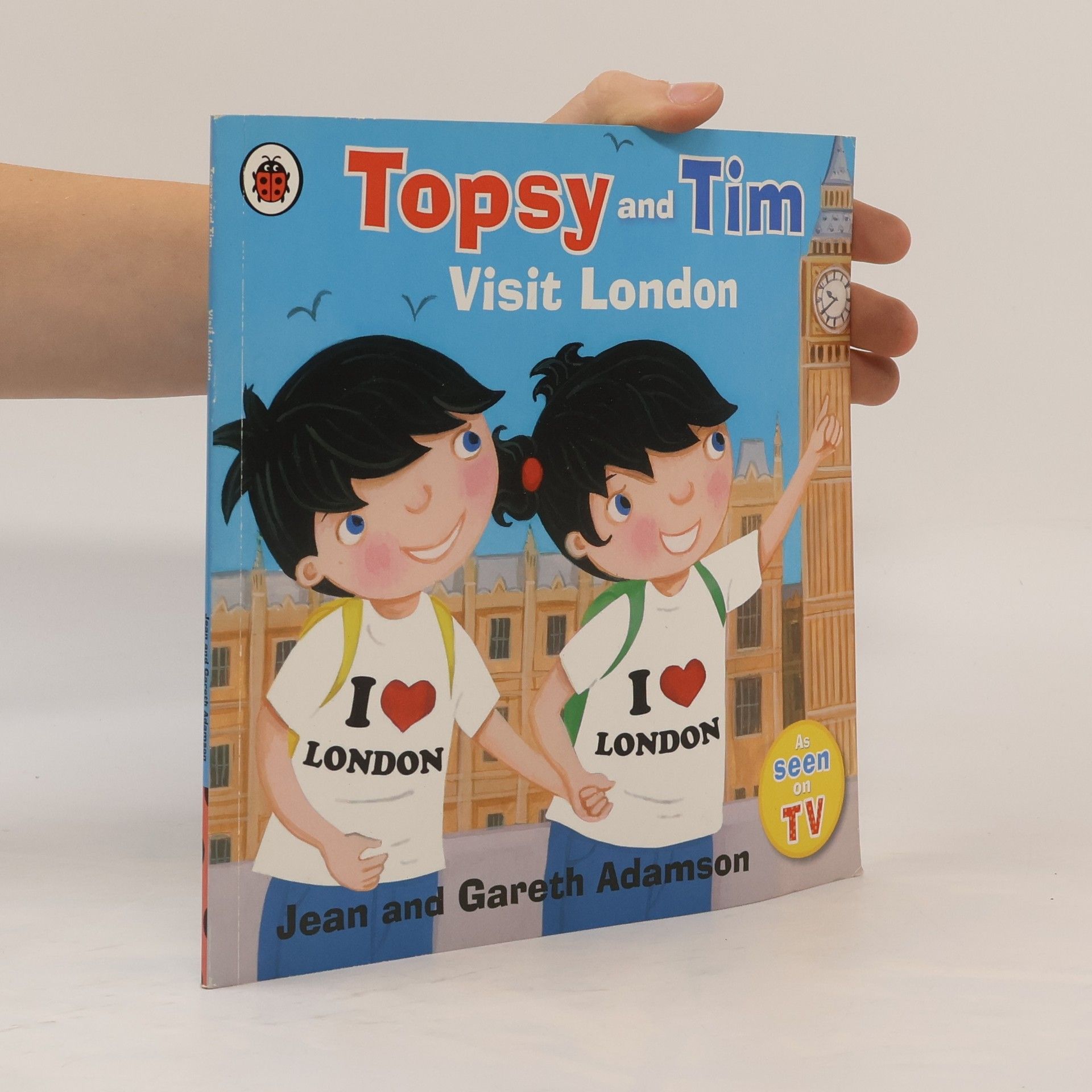 Jean Adamson Topsy nad Tim visit London