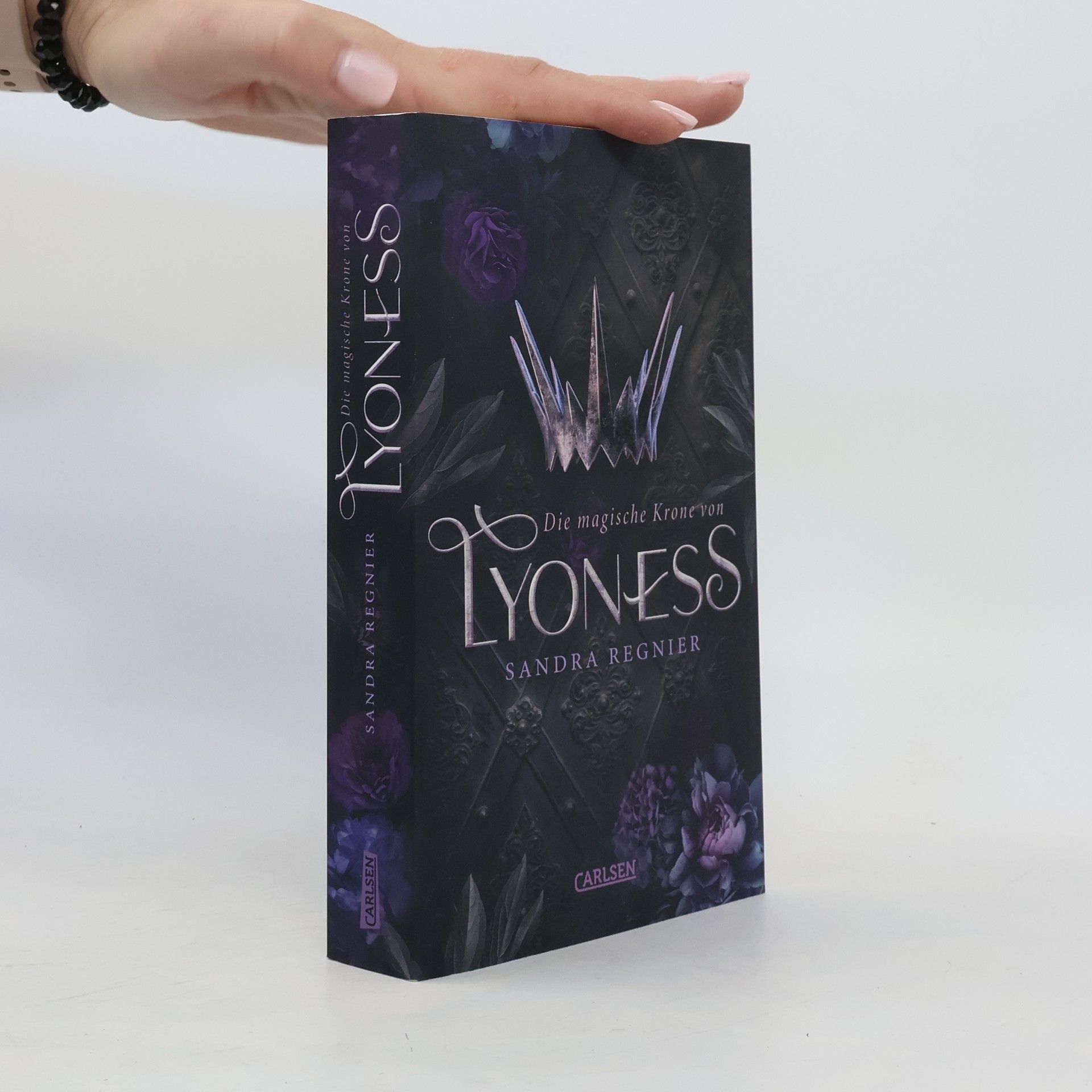 Sandra Regnier Die magische Krone von Lyoness