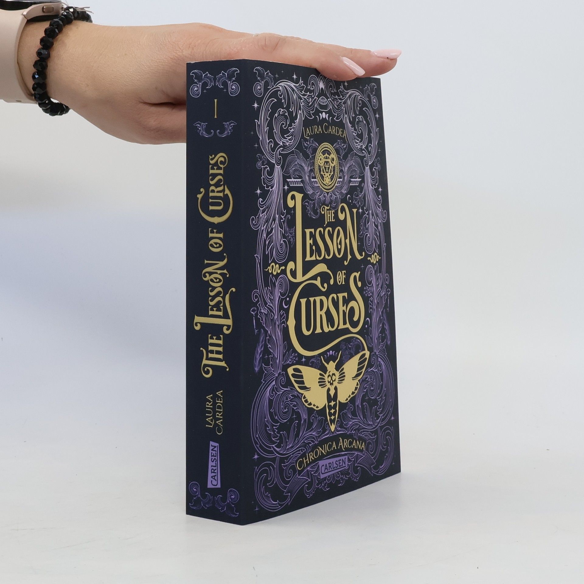 Laura Cardea The Lesson of Curses (Chronica Arcana 1)