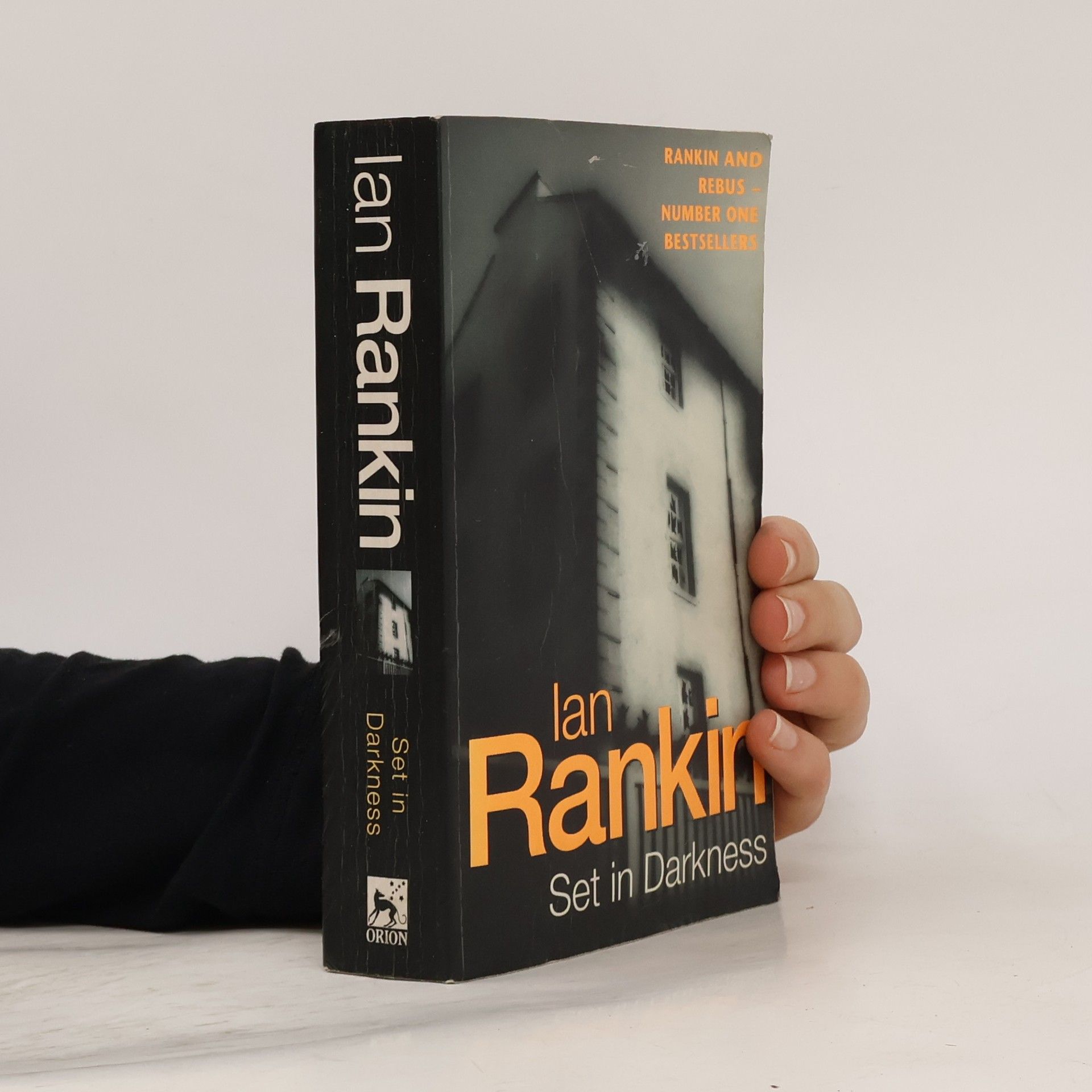 Ian Rankin Set in darkness