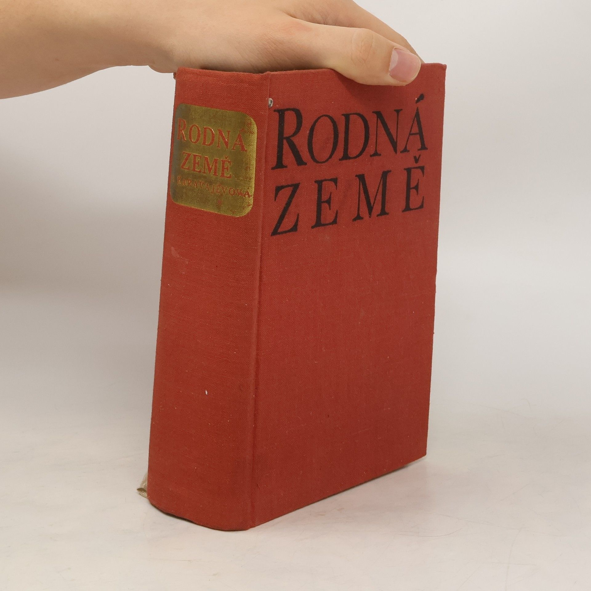 Anna Karavajeva Rodná Země