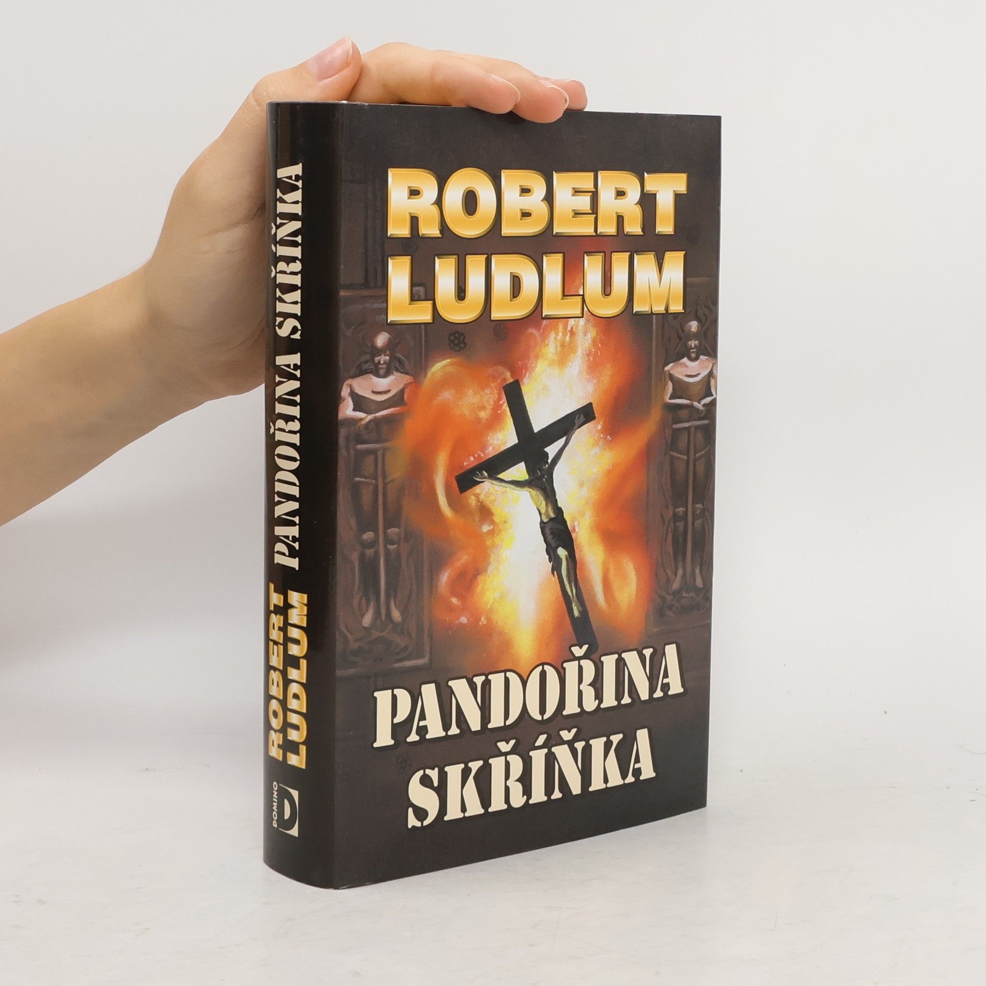 Robert Ludlum Pandořina skříňka