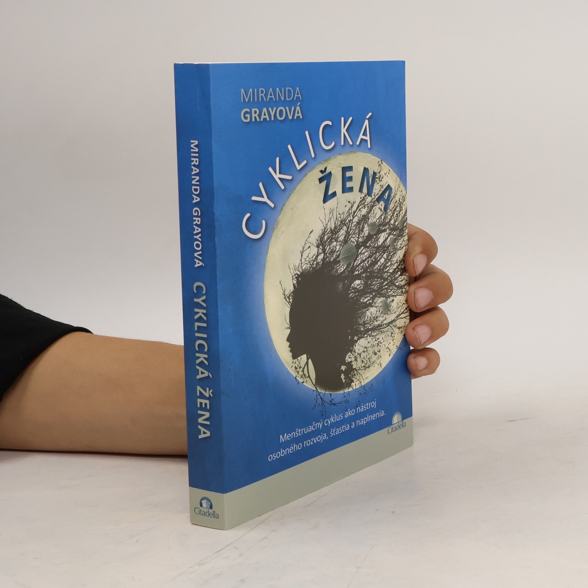 Mirinda Gray Cyklická žena