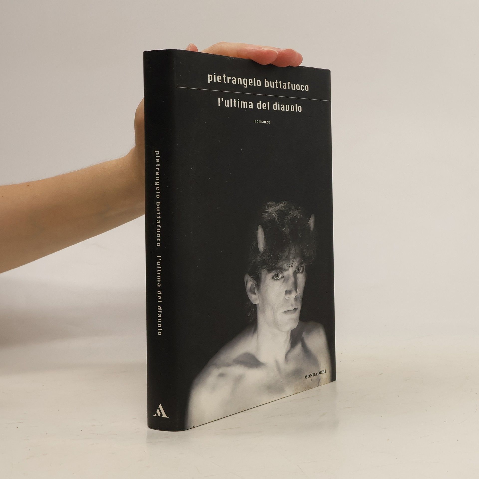Pietrangelo Buttafuoco L'ultima del diavolo