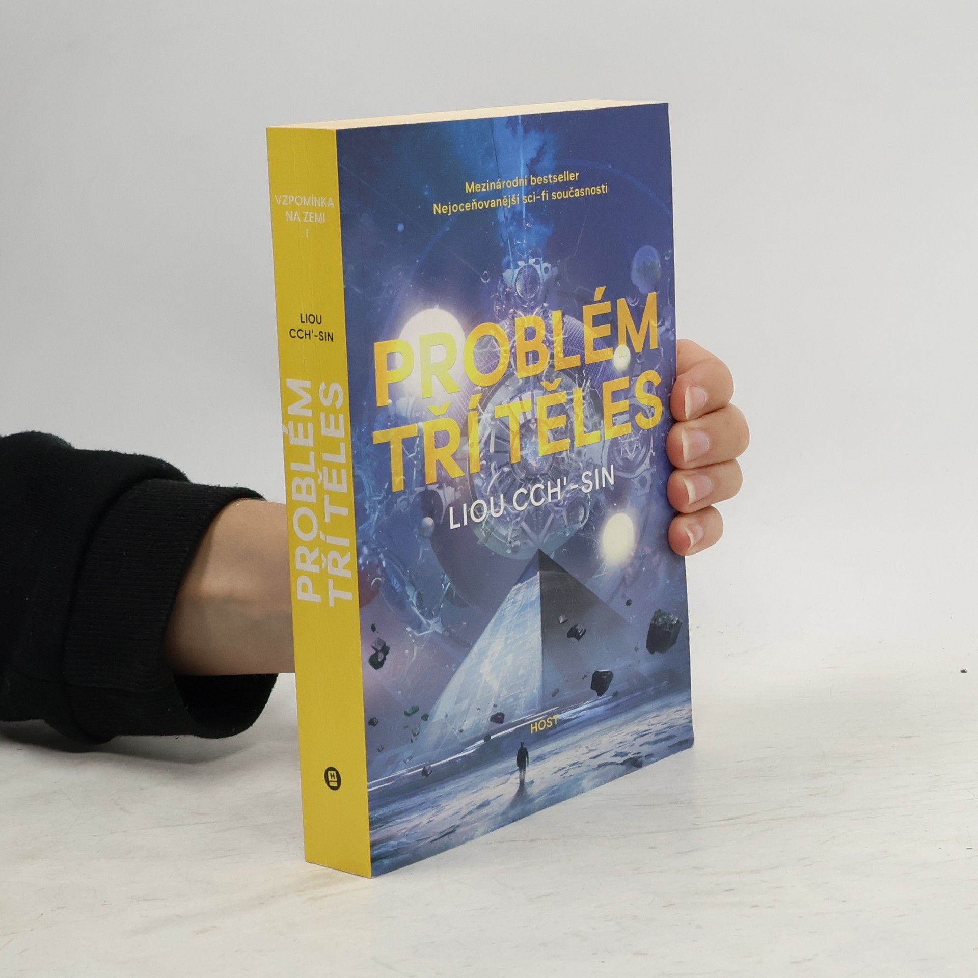 Cixin Liu Problém tří těles