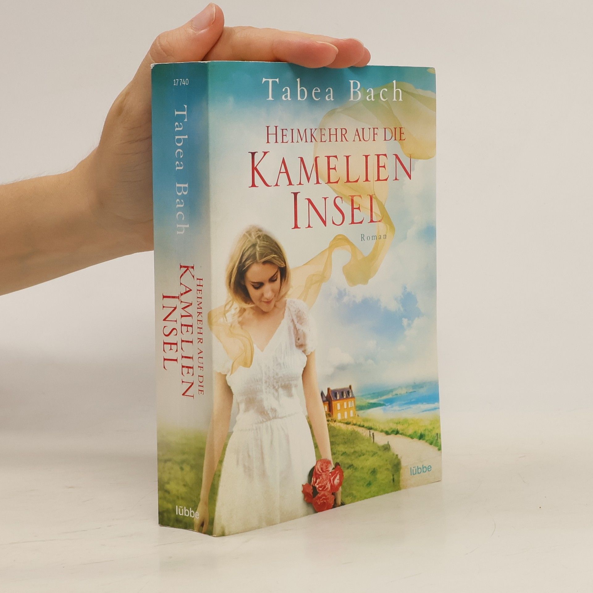 Tabea Bach Heimkehr auf die Kamelien-Insel