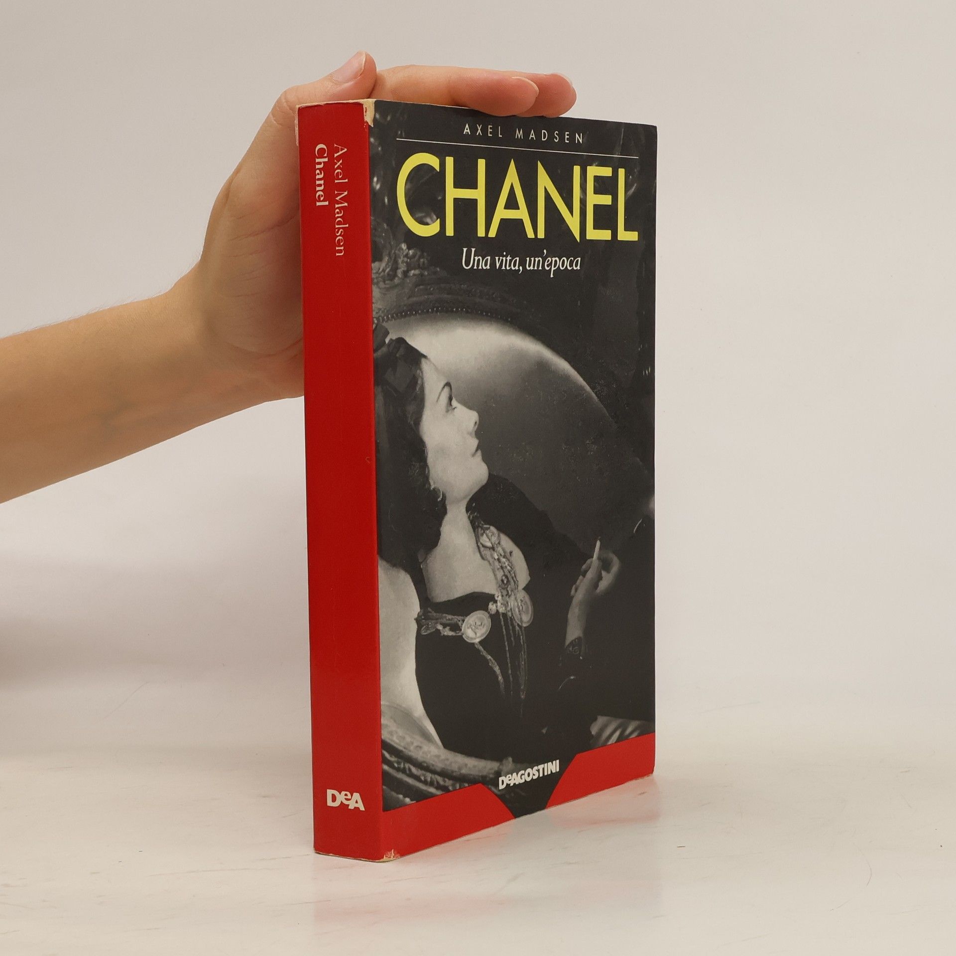 Axel Madsen Chanel