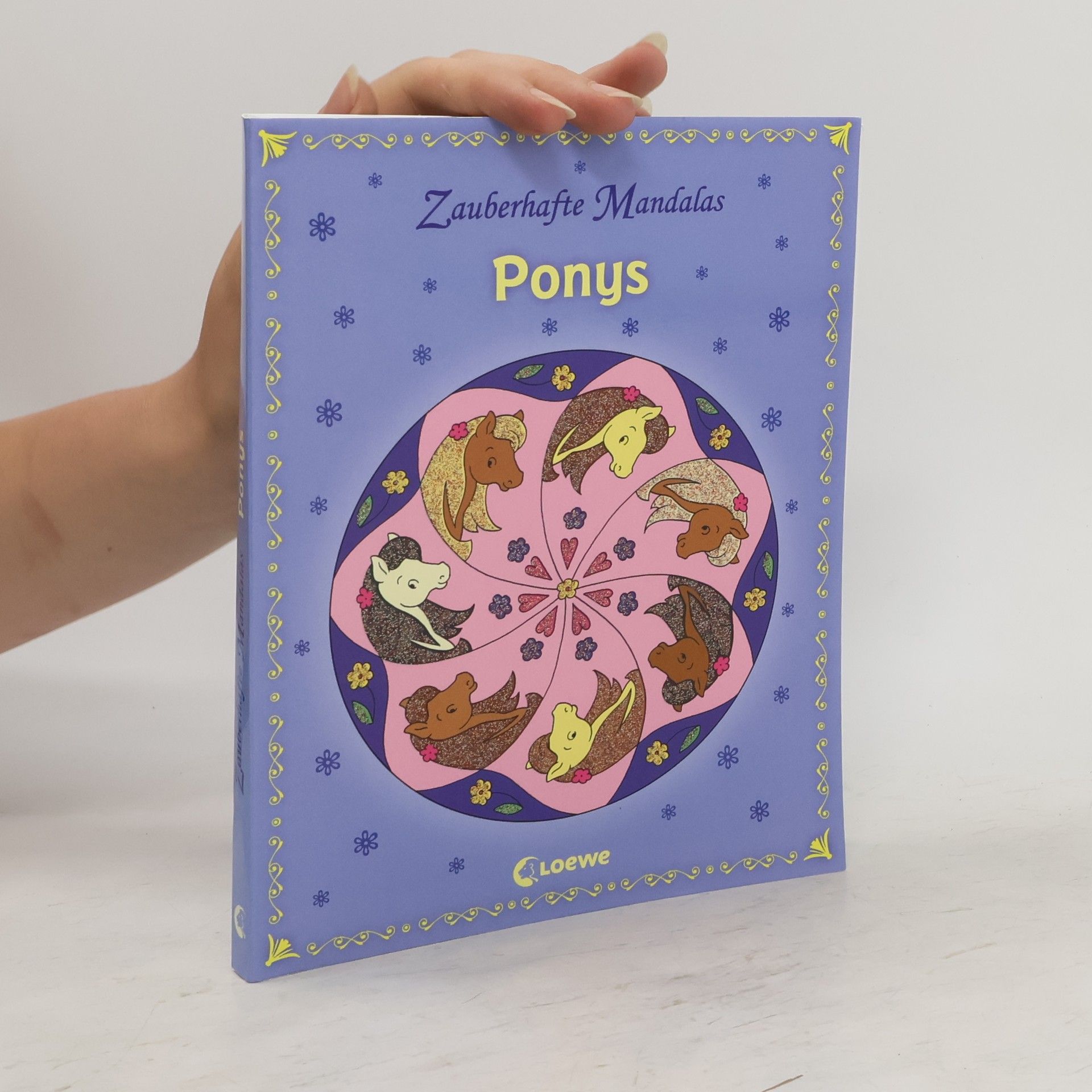 Kristin Labuch Ponys