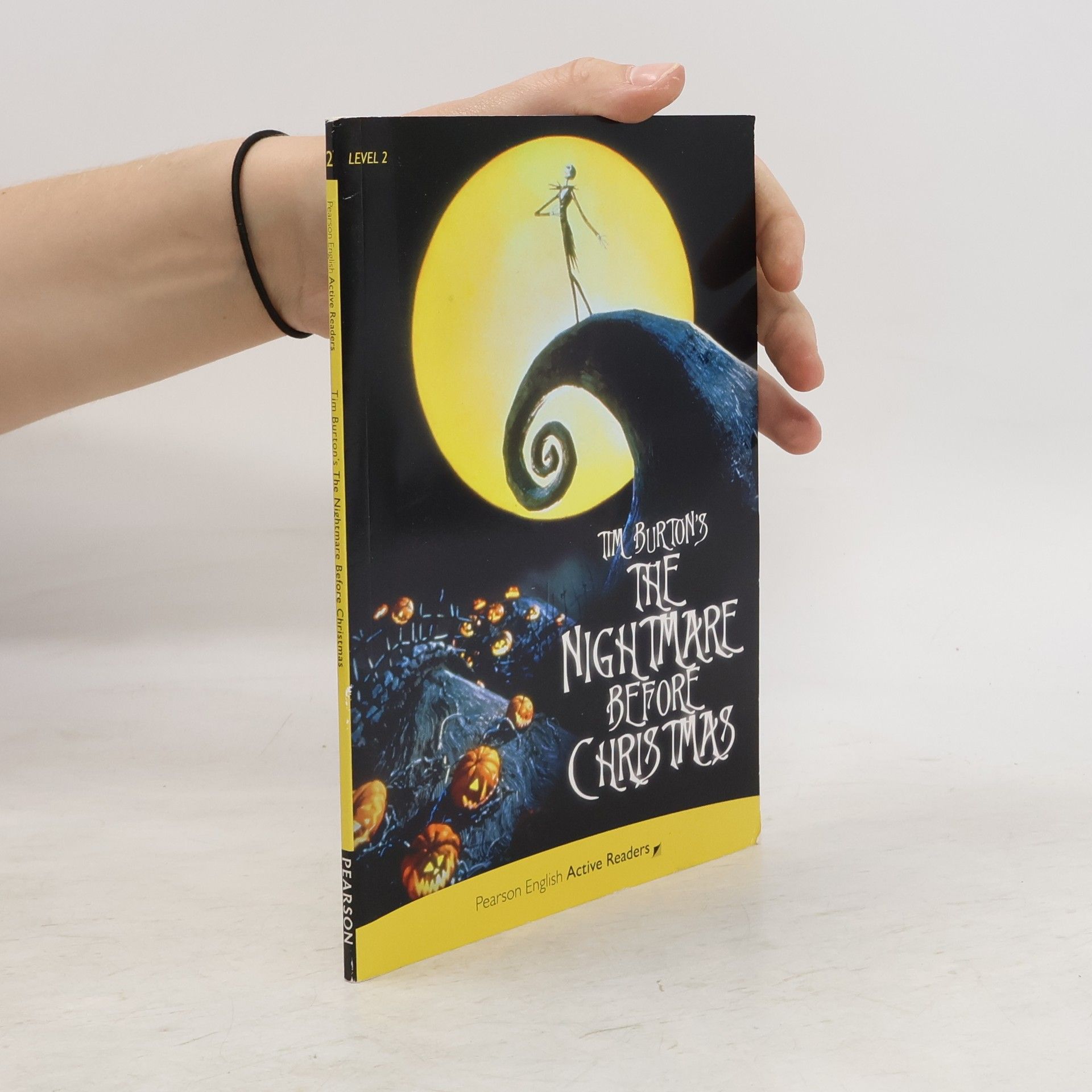 Daphne Skinner Level 2: Nightmare before Christmas Book and Multi-ROM with MP3 Pack