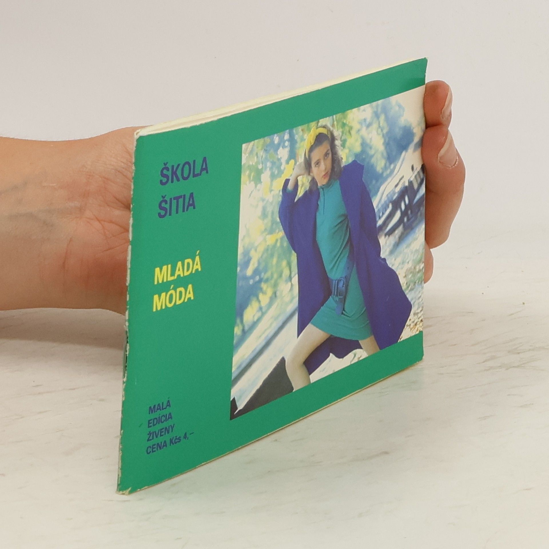 Dana Malíčková Škola šitia: mladá móda