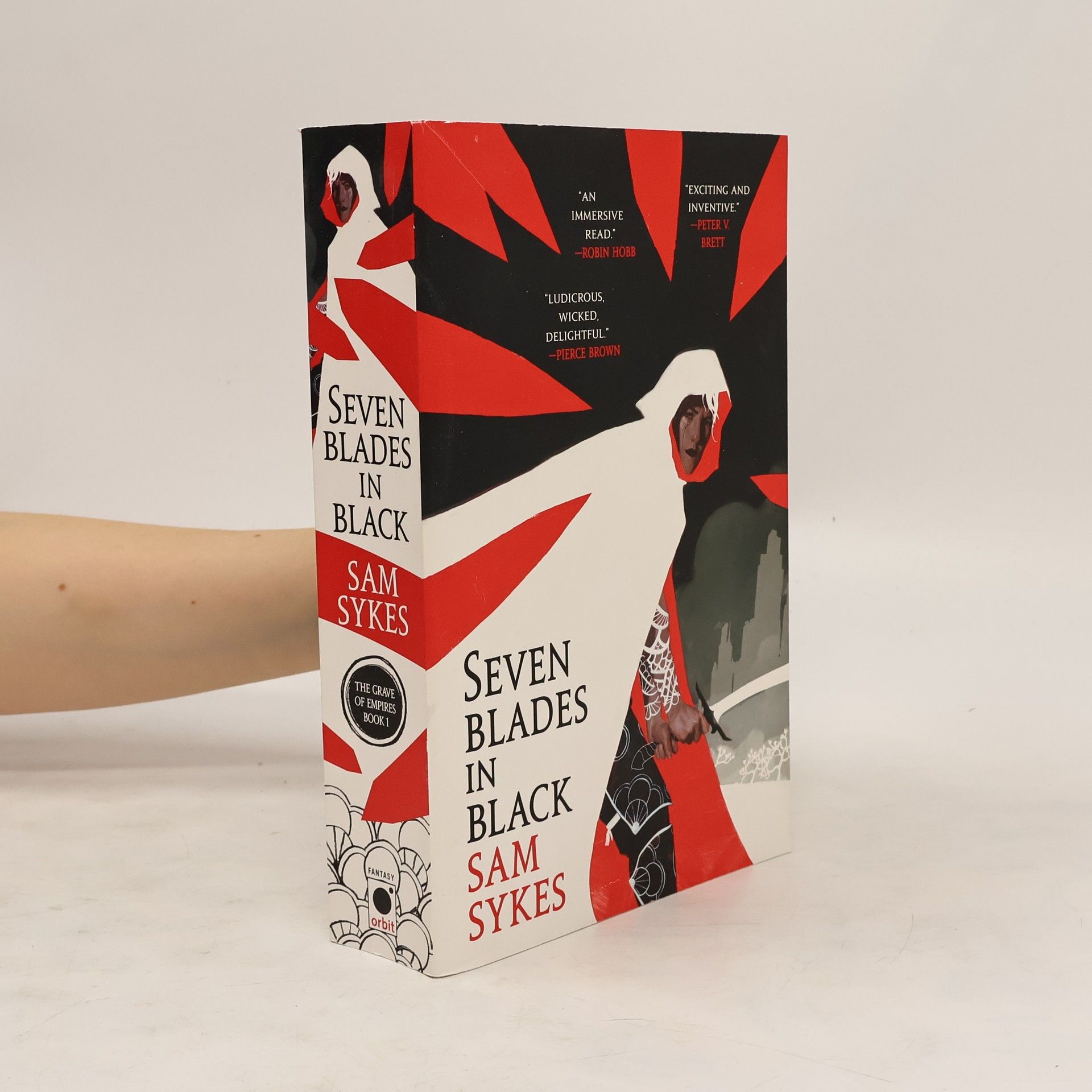 Sam Sykes Seven Blades in Black