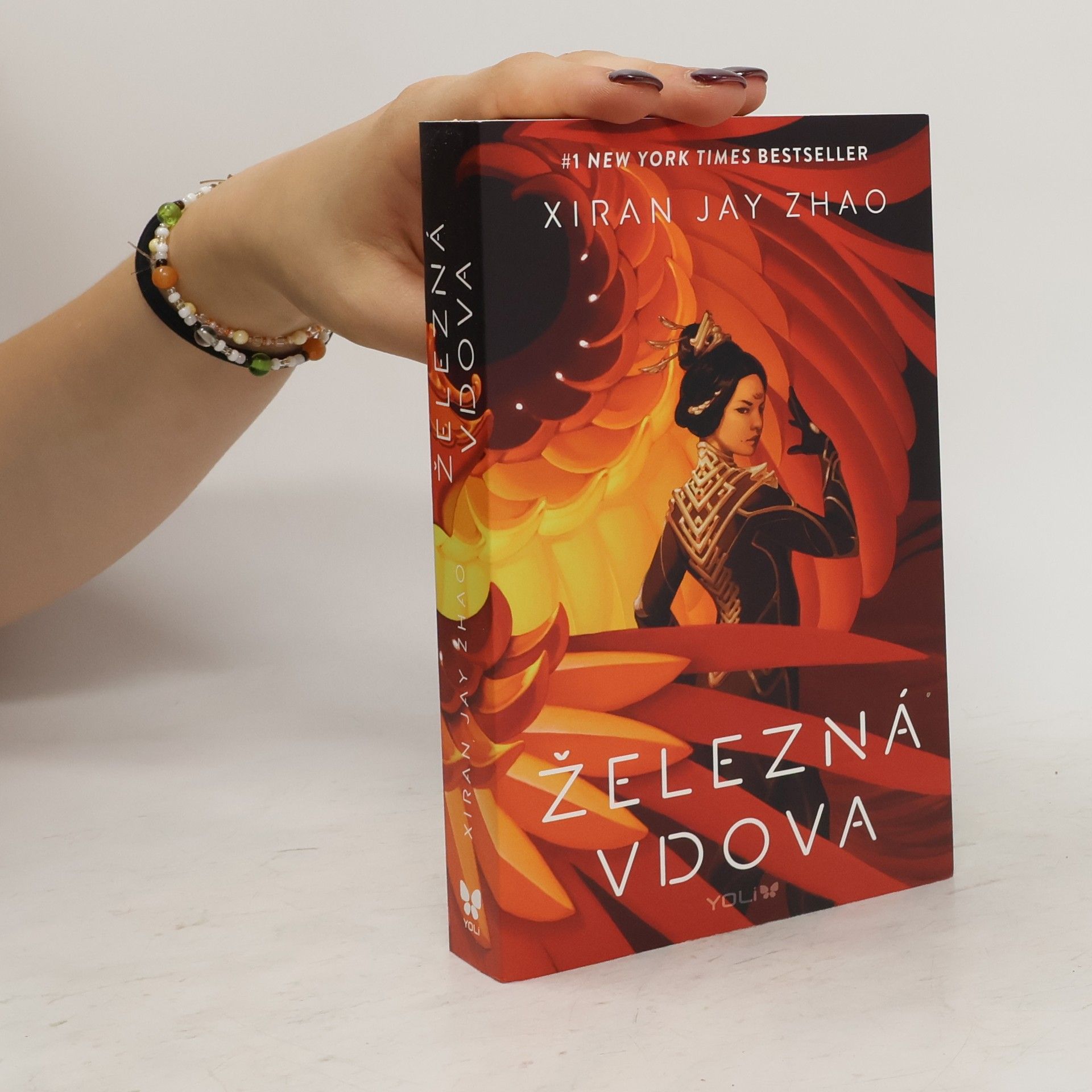 Xiran Jay Zhao Železná vdova